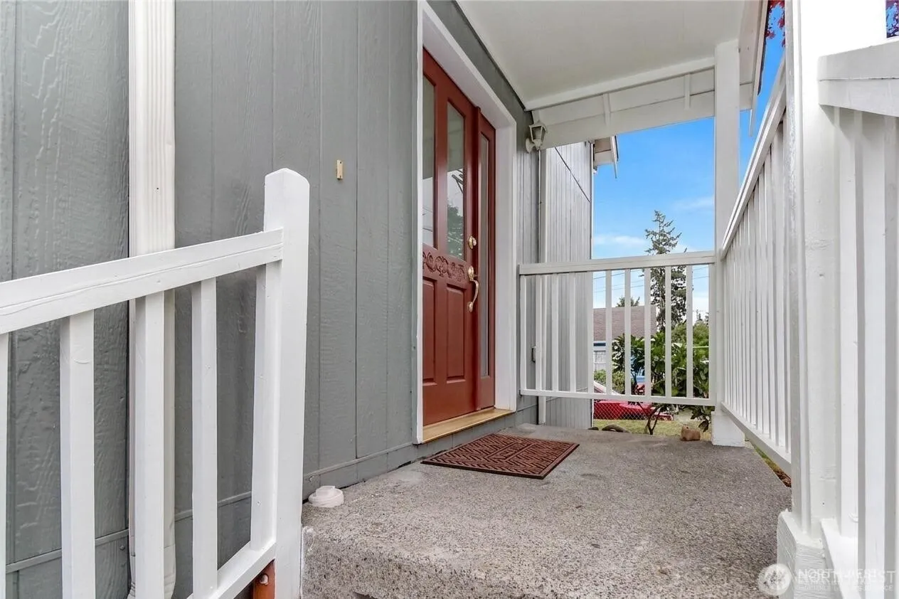 Property photo for 3565 E M Street, Tacoma photo 5