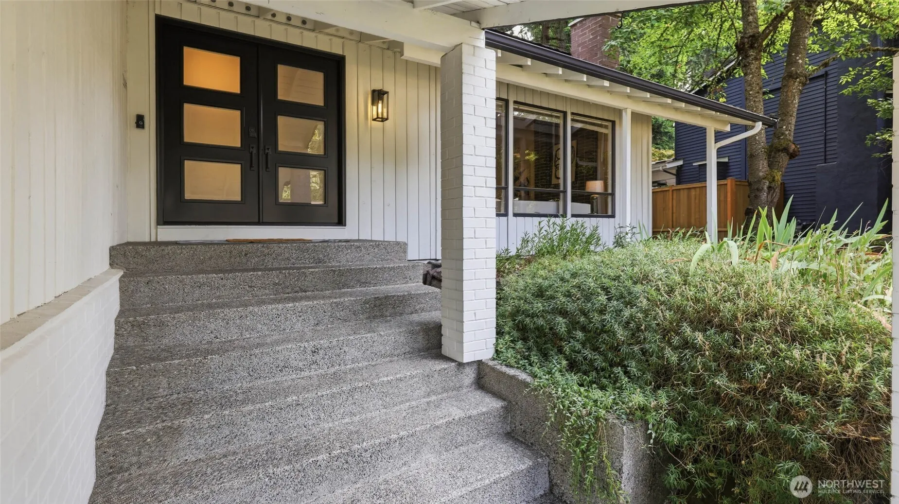 Property photo for 7520 86th Avenue Se, Mercer Island photo 3