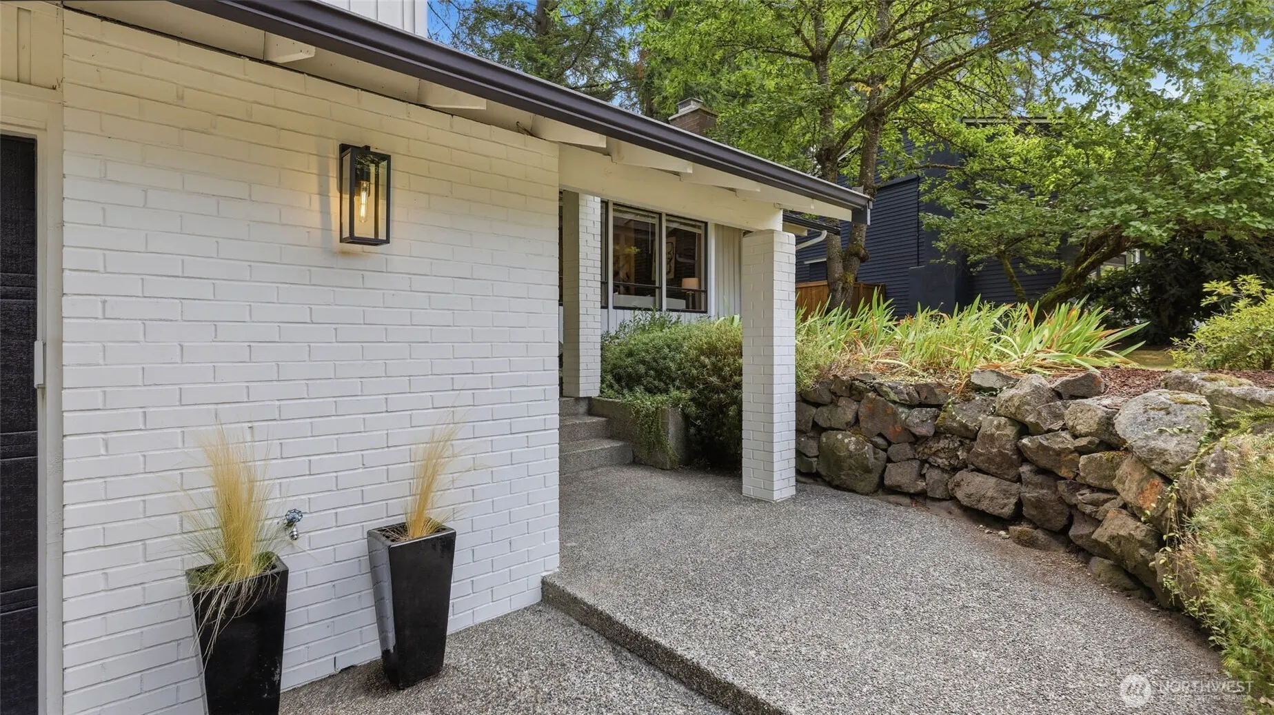 Property photo for 7520 86th Avenue Se, Mercer Island photo 2