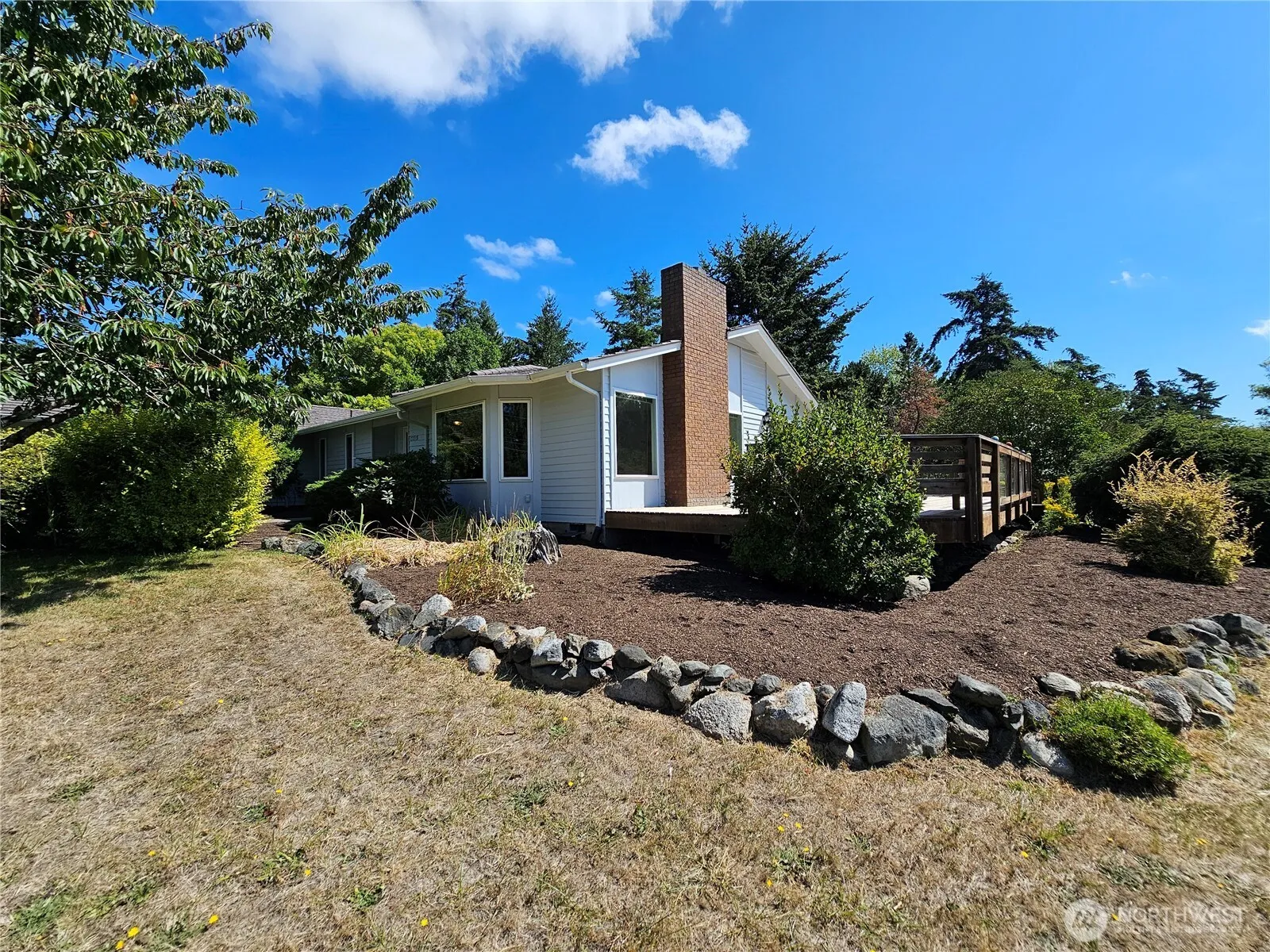 Property photo for 1445 Arnold Road, Oak Harbor photo 3