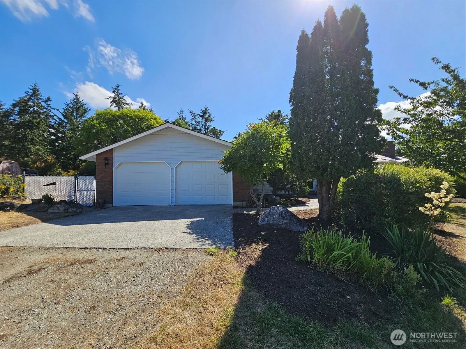 Property photo for 1445 Arnold Road, Oak Harbor