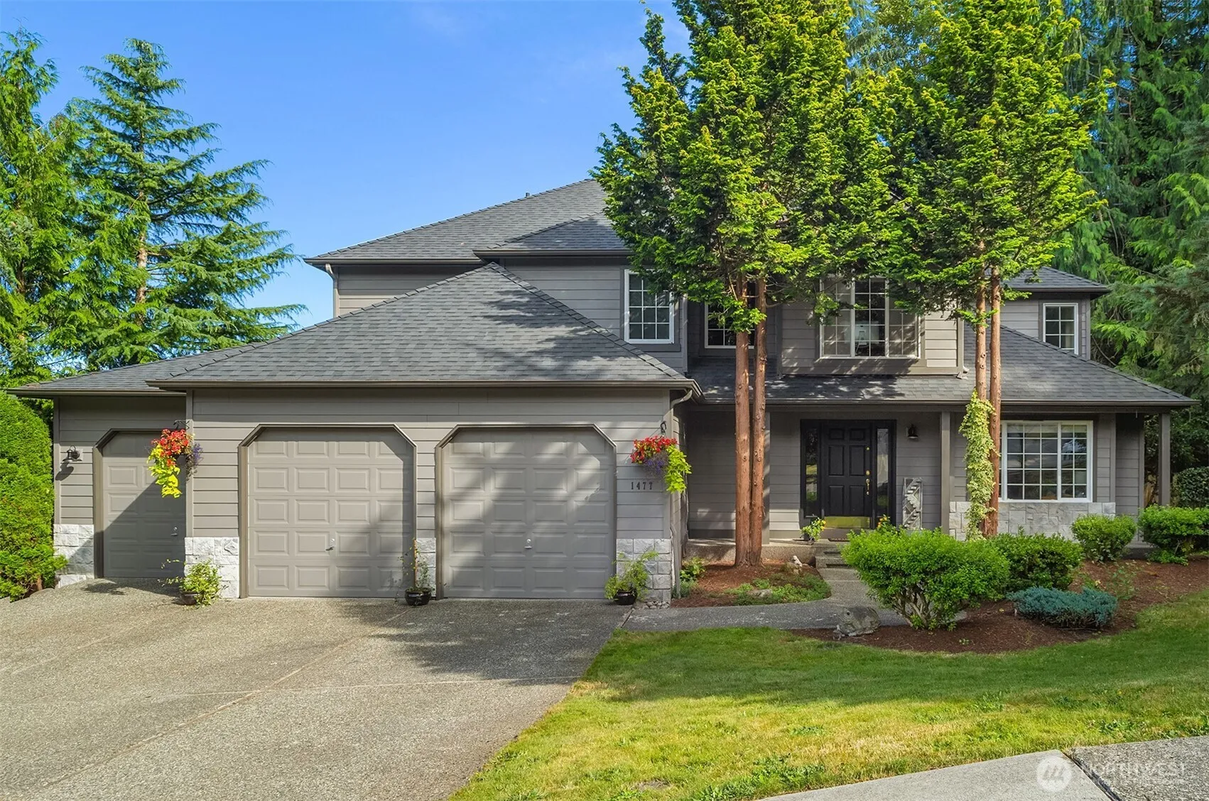 Property photo for 1477 Sw 10th Street, North Bend