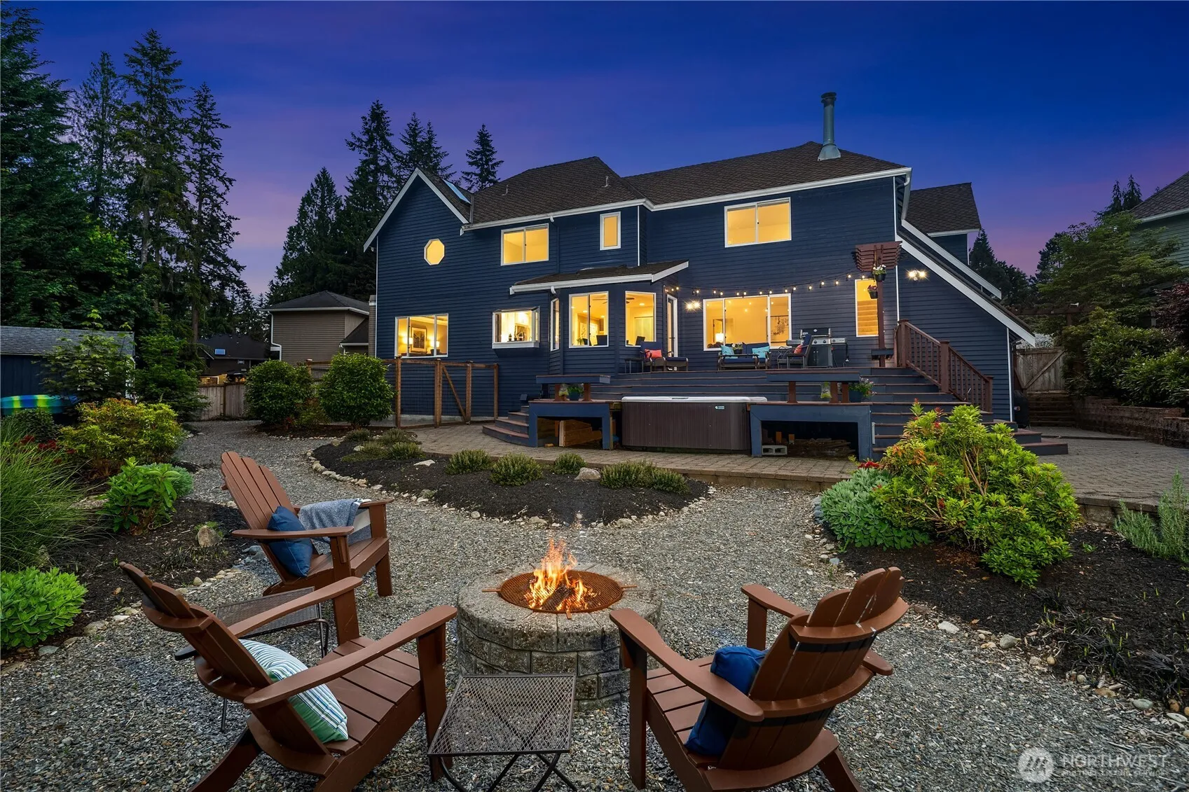 Property photo for 24520 Ne 11th Place, Sammamish