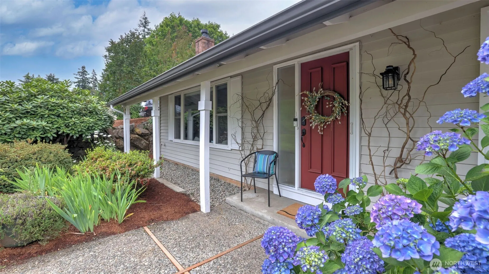Property photo for 15041 Se Fairwood Boulevard, Renton photo 3