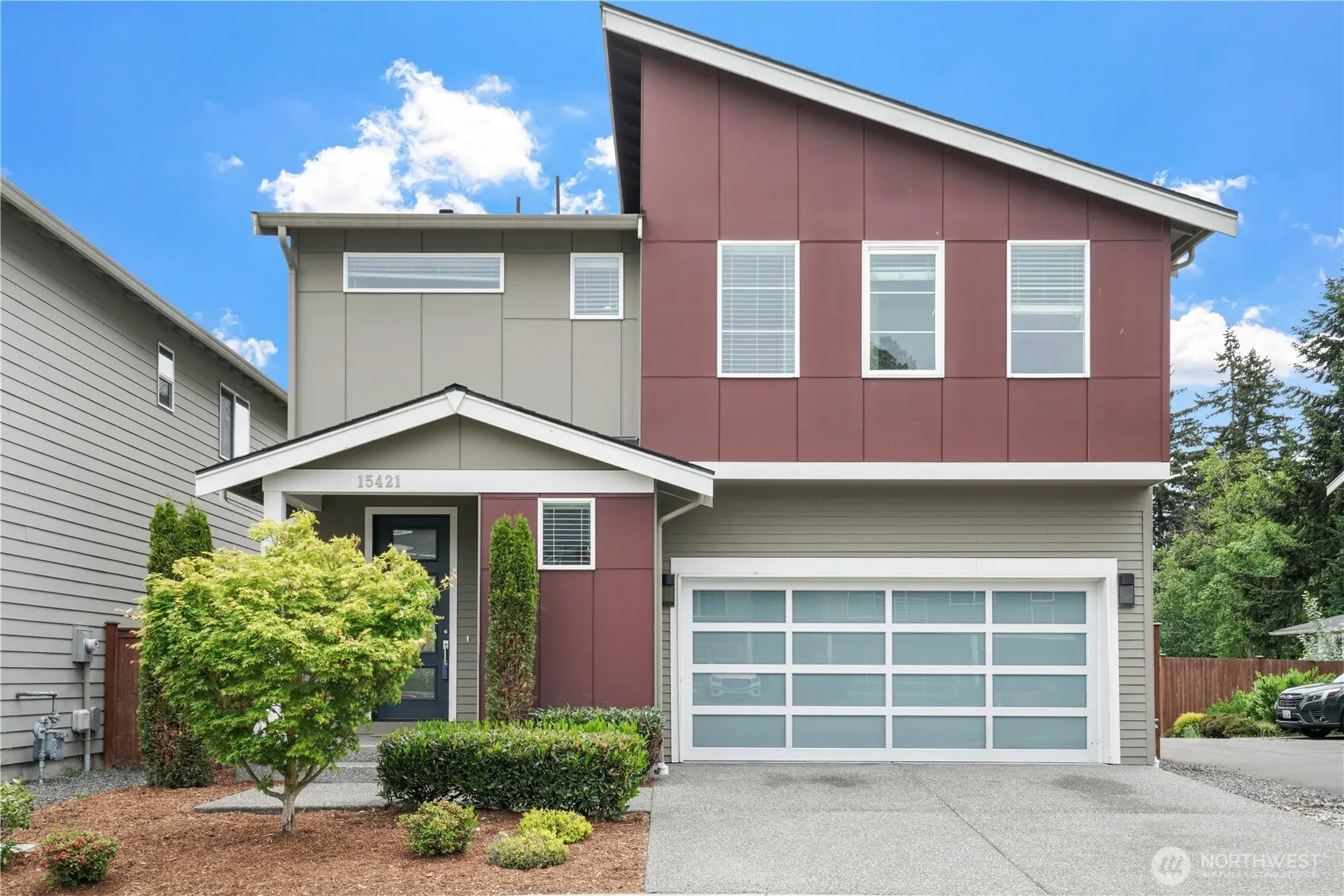 Property photo for 15421 12th Avenue W, Lynnwood