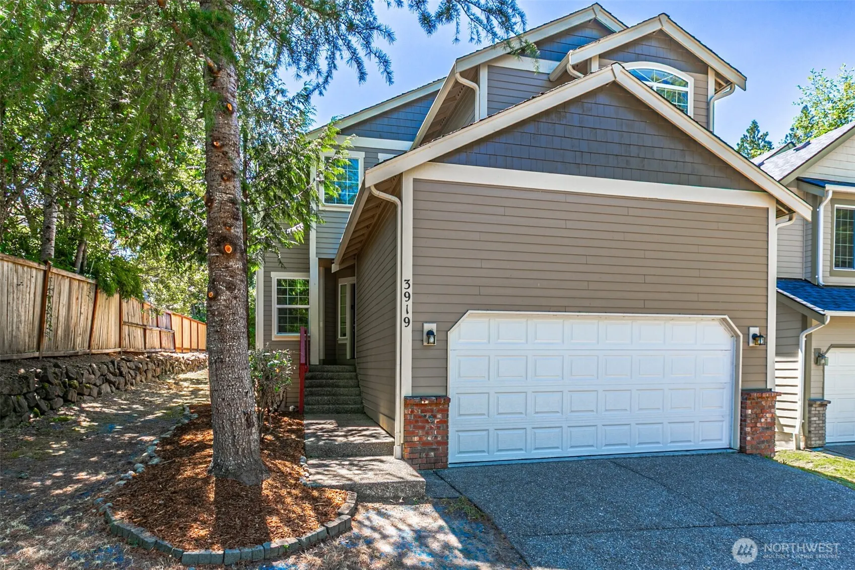 Property photo for 3919 Cooper Crest Drive Nw, Olympia photo 2