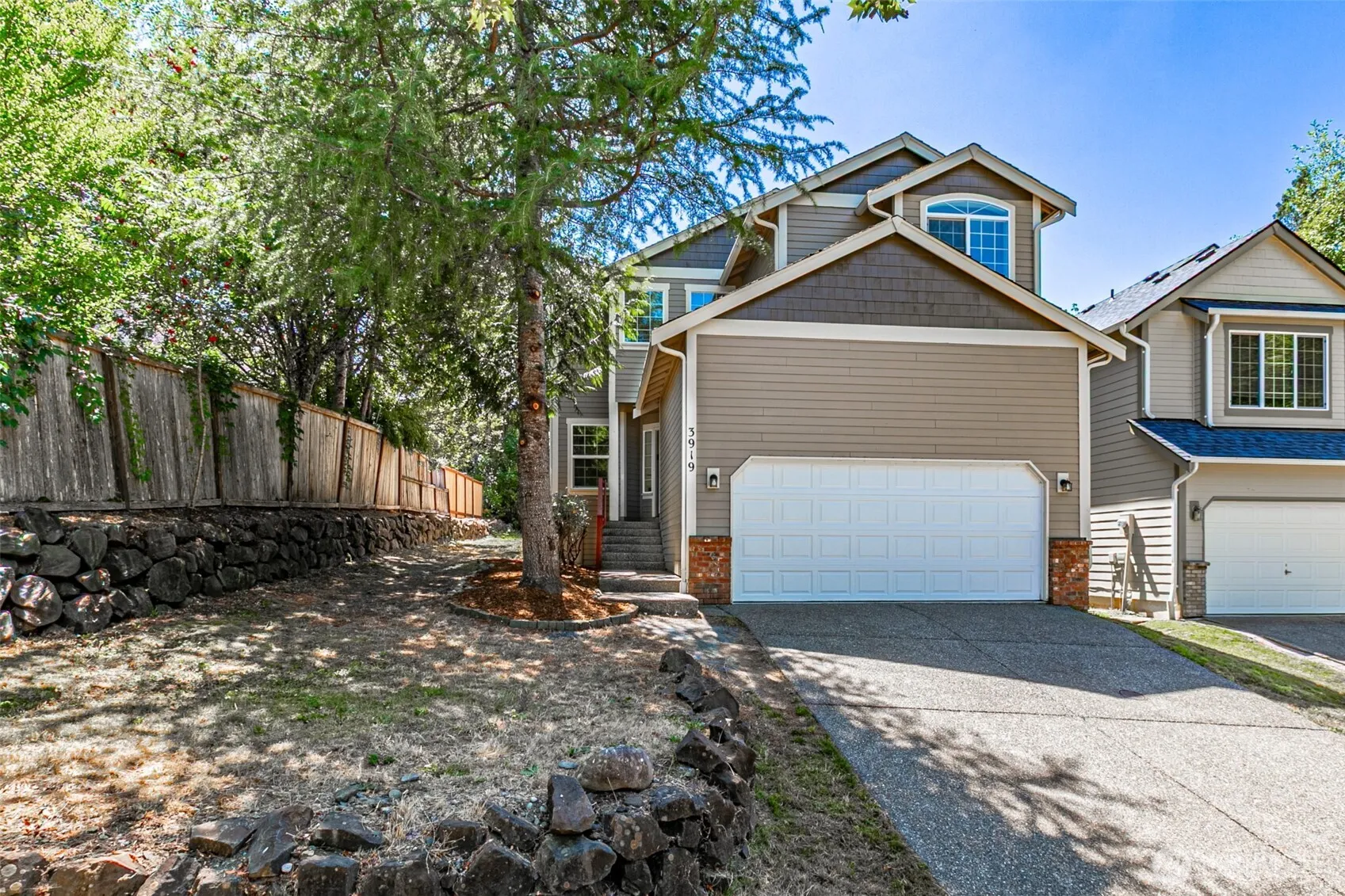 Property photo for 3919 Cooper Crest Drive Nw, Olympia