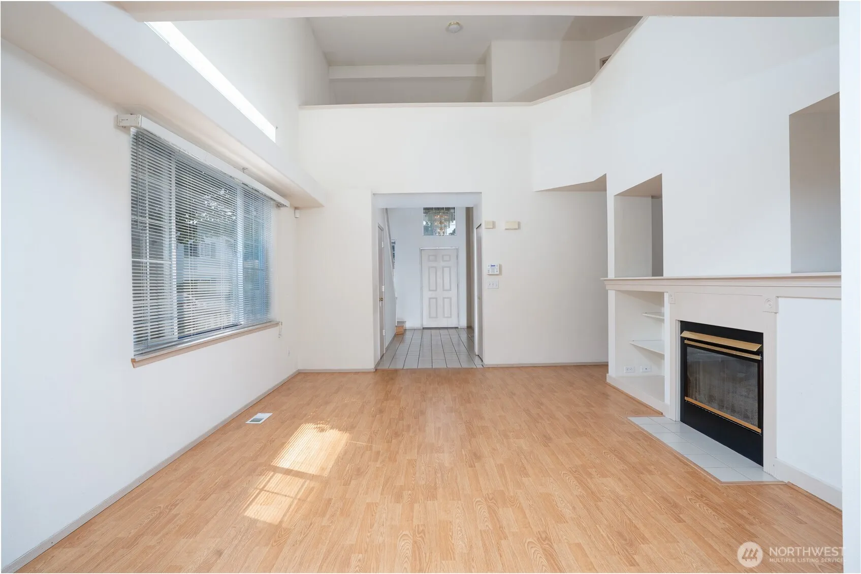 Property photo for 5209 79th Street Sw, Lakewood photo 4