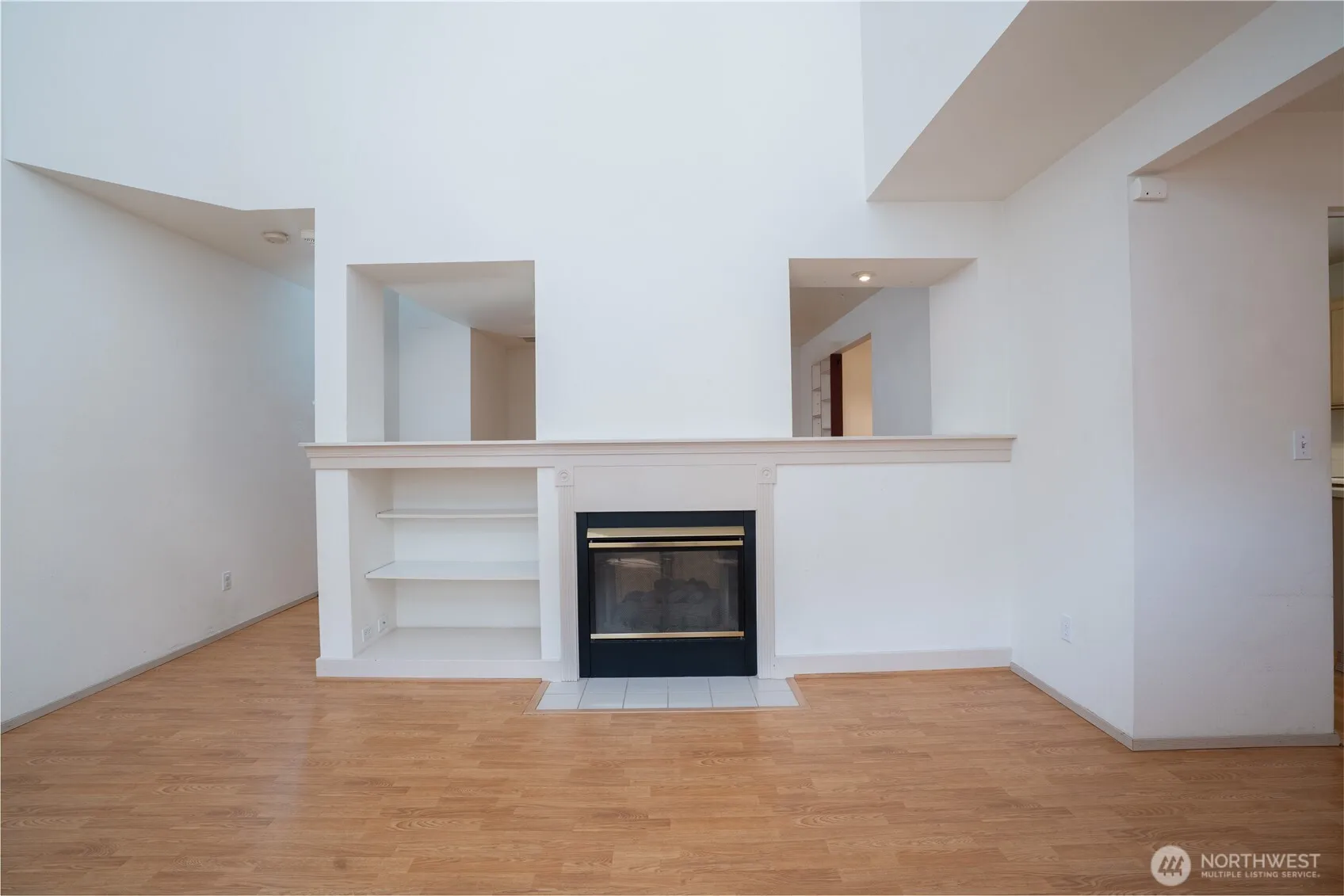 Property photo for 5209 79th Street Sw, Lakewood photo 3