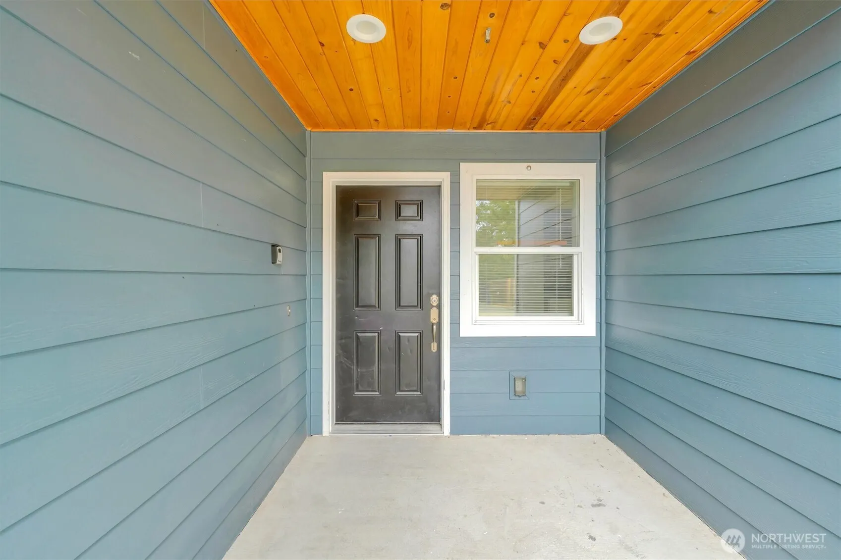 Property photo for 5410 S Oakes Street, Tacoma photo 2