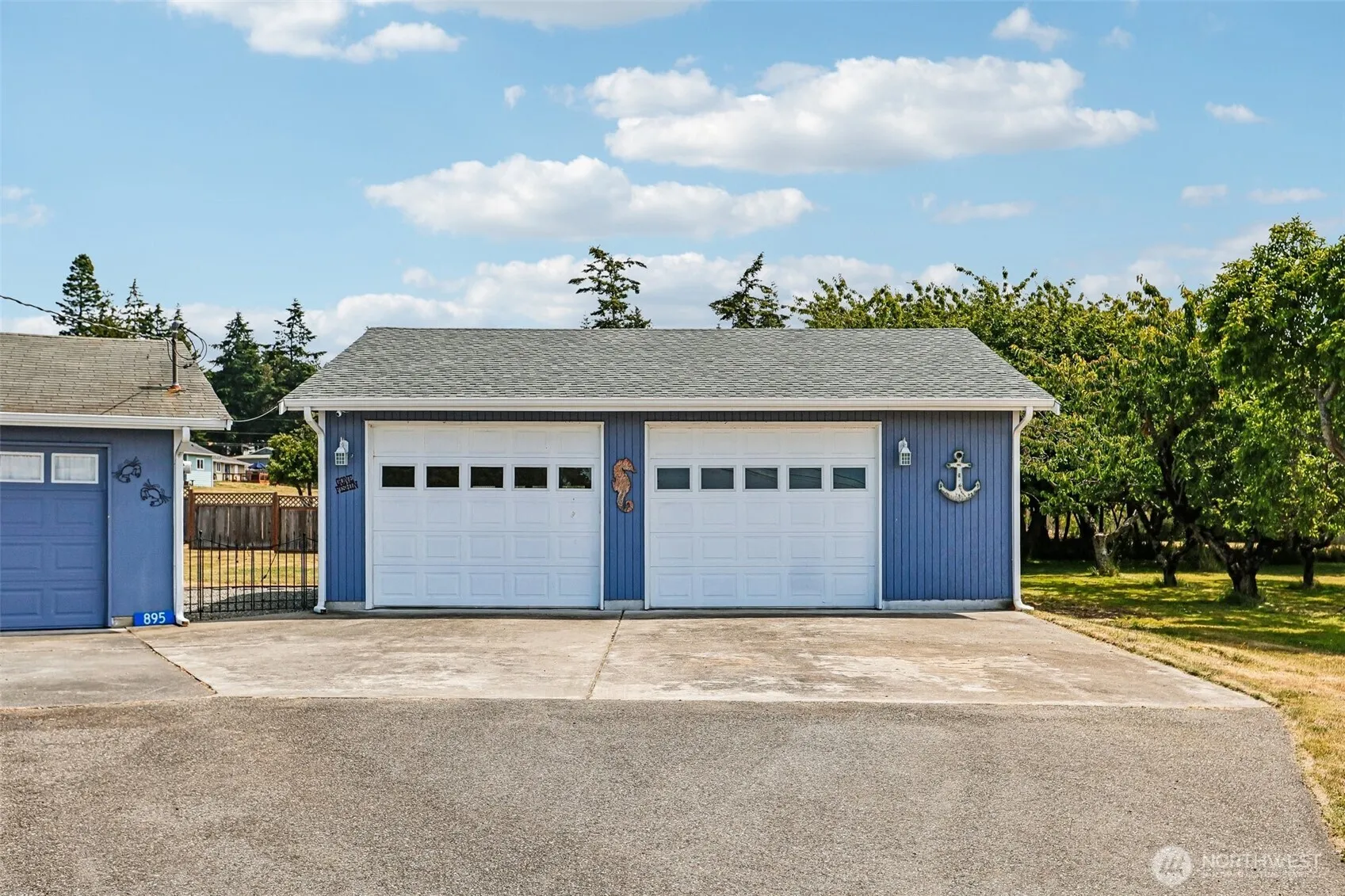 Property photo for 895 Prairie View Avenue, Coupeville photo 3