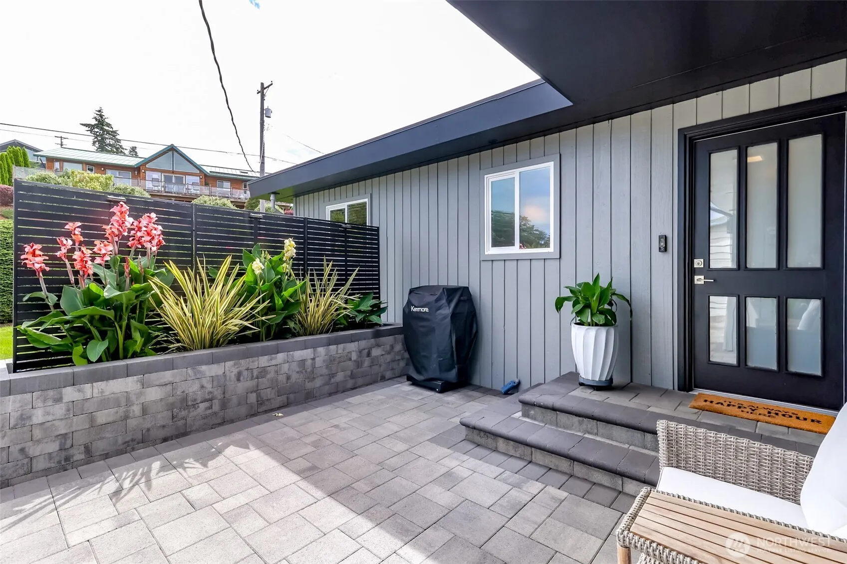 Property photo for 5564 Beverly Avenue Ne, Tacoma photo 5