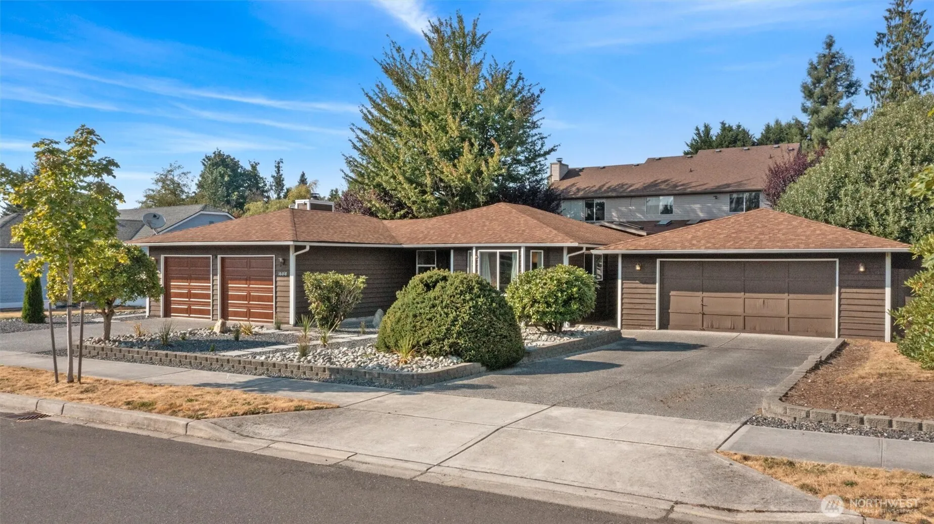 Property photo for 16018 2nd Place W, Lynnwood photo 5