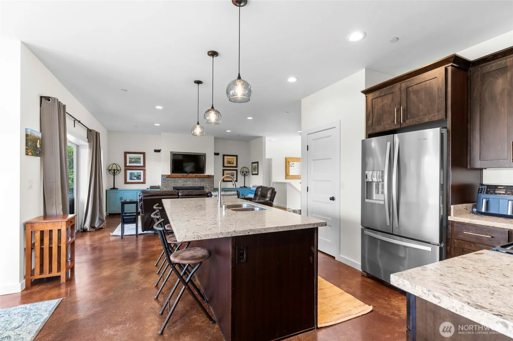 Property photo for 1325 Great Horned Owl Lane, Oak Harbor photo 4