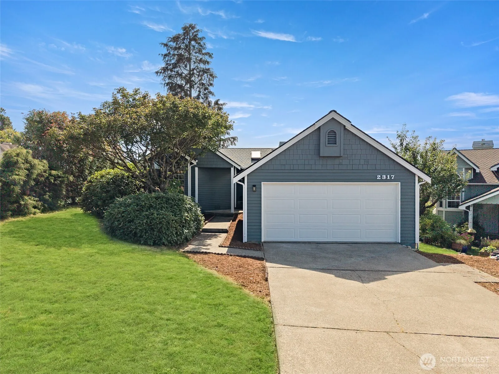 Property photo for 2317 S 278th Court, Federal Way photo 5