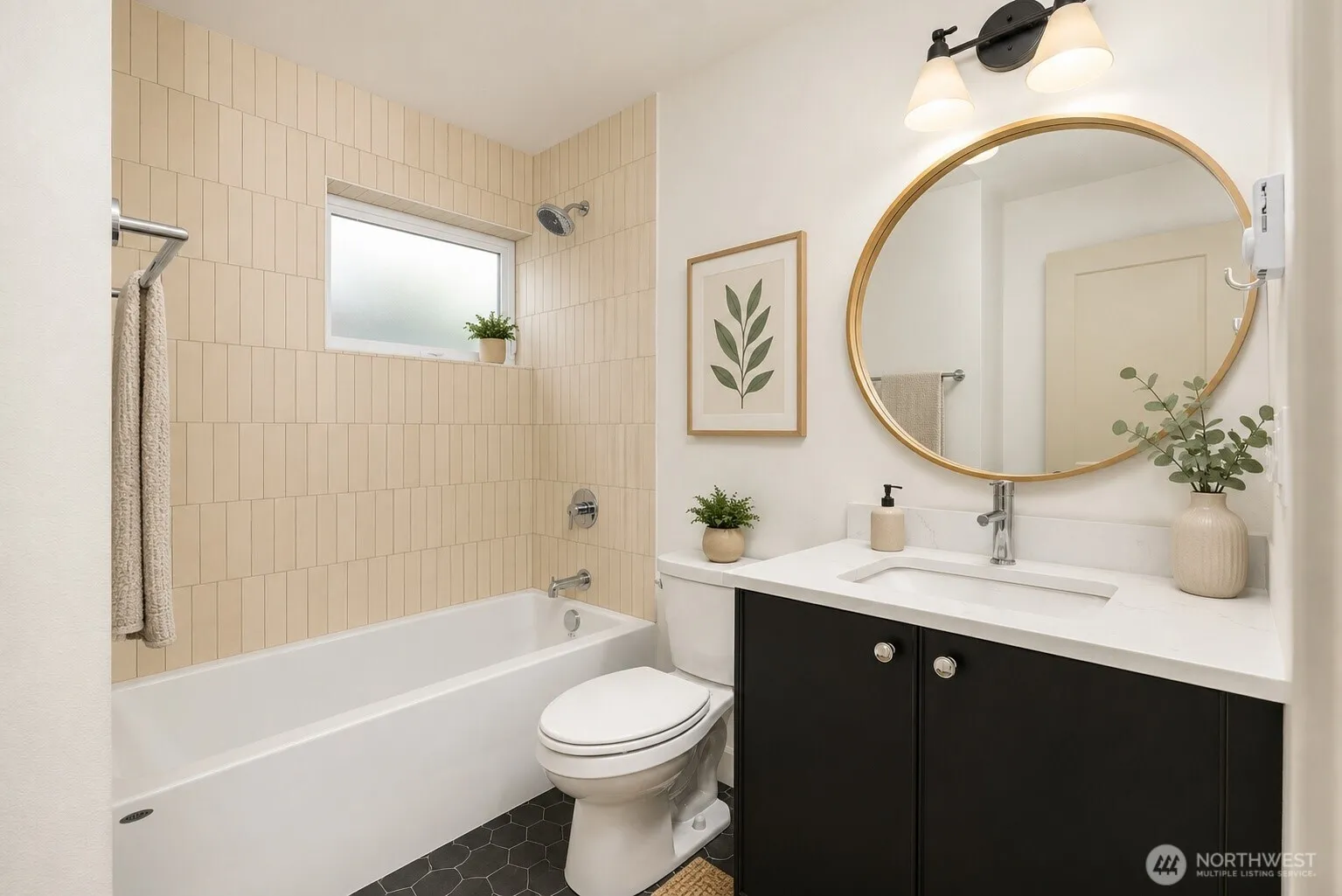 Property photo for 1255 Ne 100th Street, Seattle photo 4