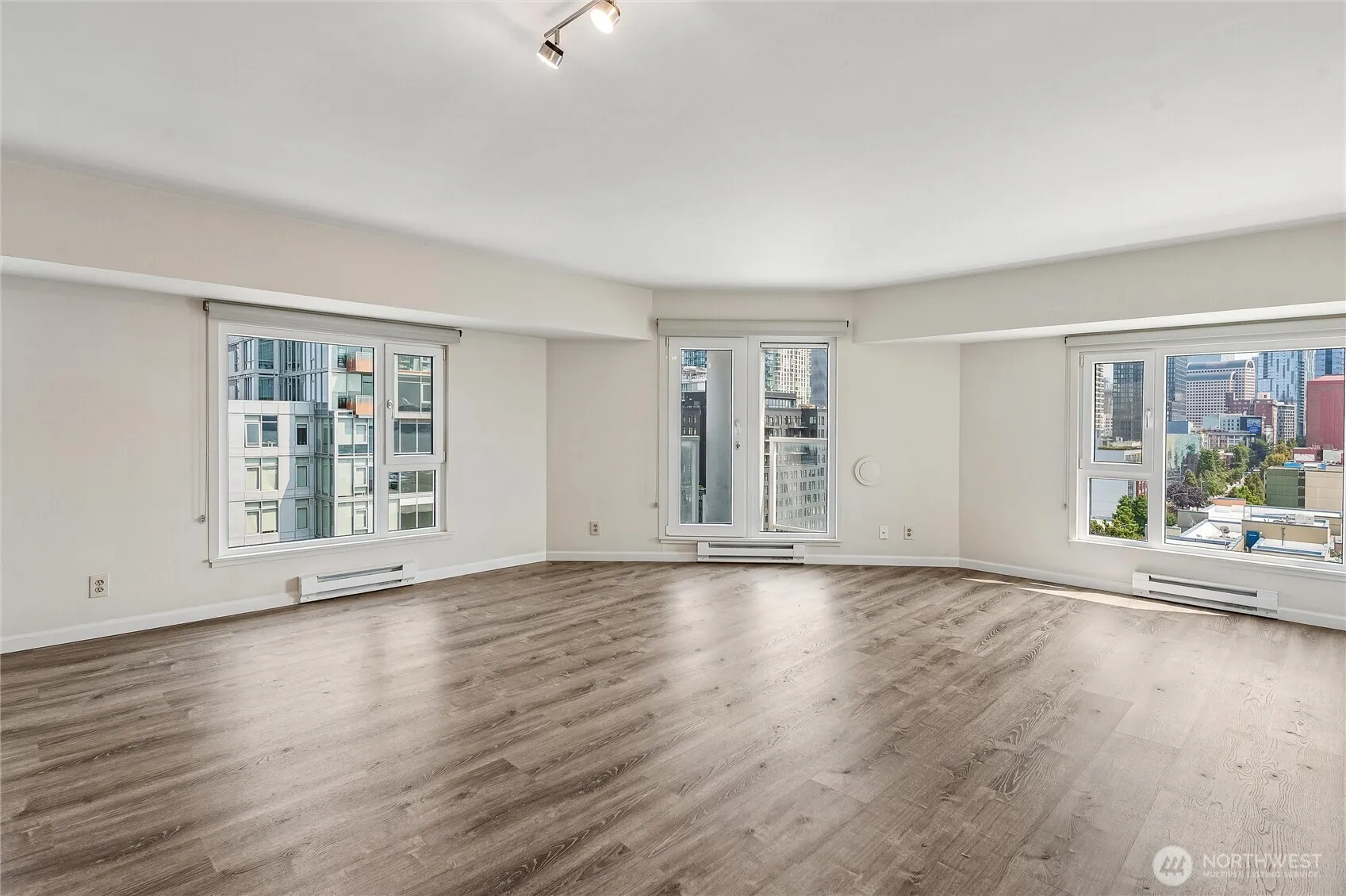 Property photo for 121 Vine Avenue #1507, Seattle