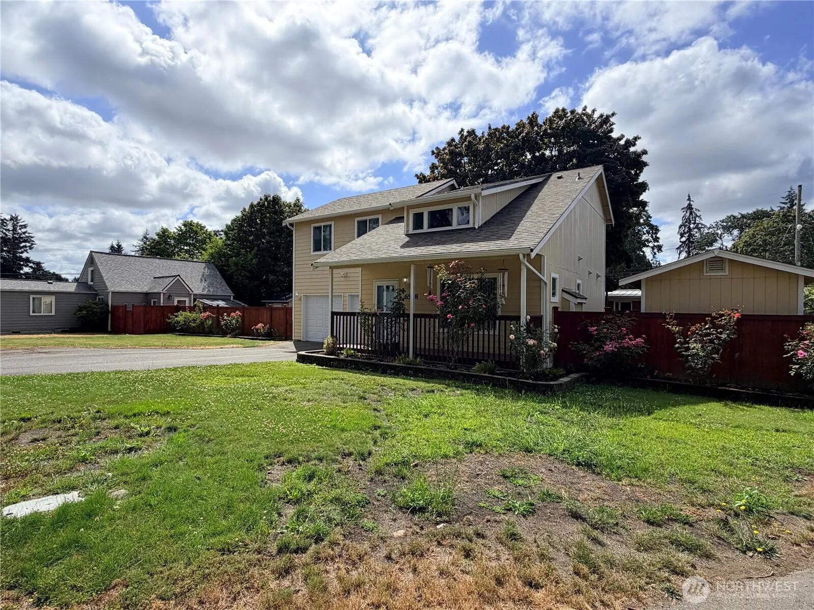 Property photo for 6508 84th Court Sw, Lakewood photo 2