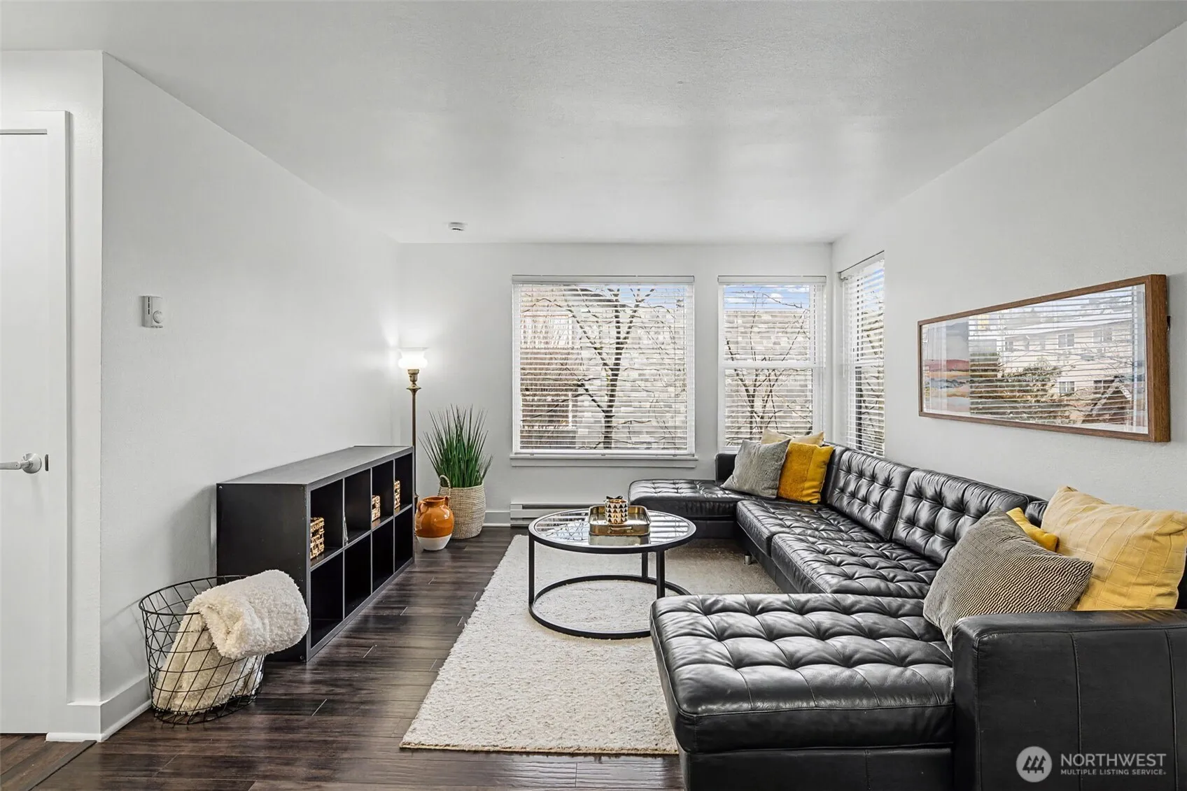 Property photo for 4111 Whitman Avenue N #402, Seattle photo 2