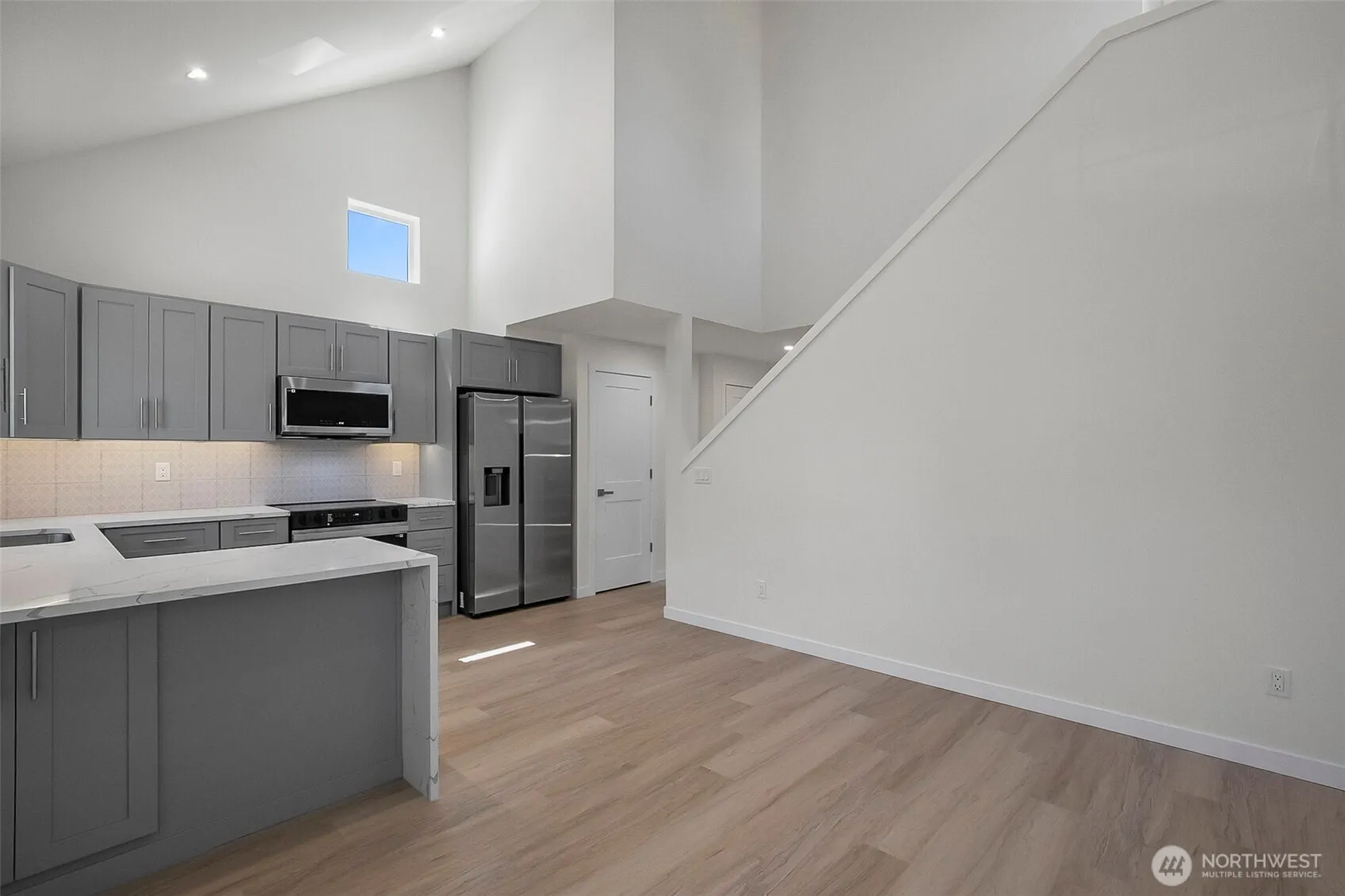 Property photo for 2623 Grand Ave #c, Everett photo 5