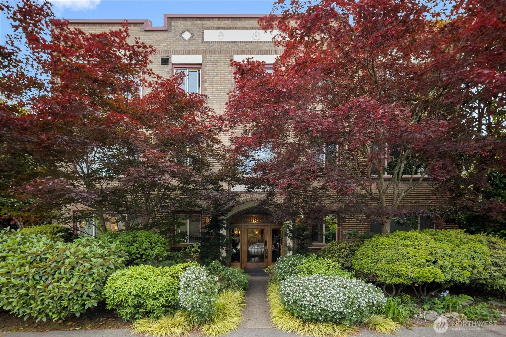 Property photo for 2203 Yale Avenue E #b1, Seattle