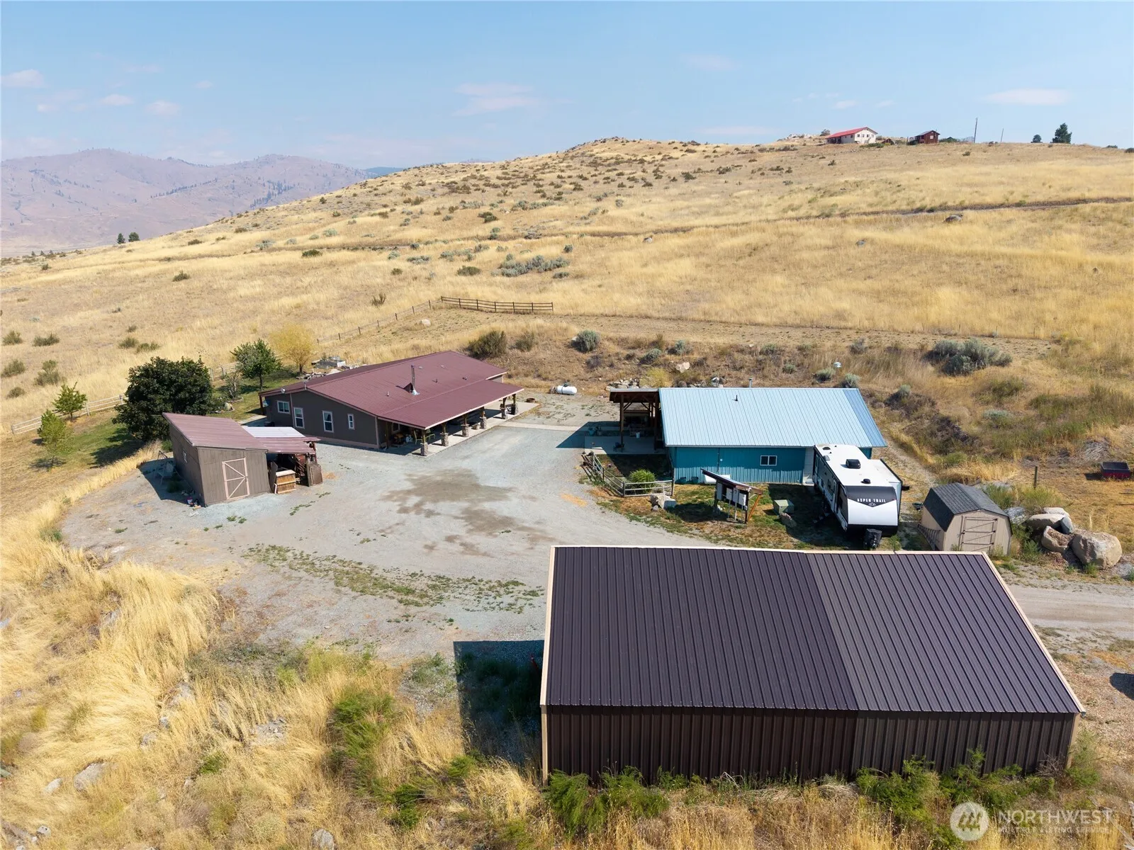 Property photo for 47 Barn Dance Drive, Pateros photo 2