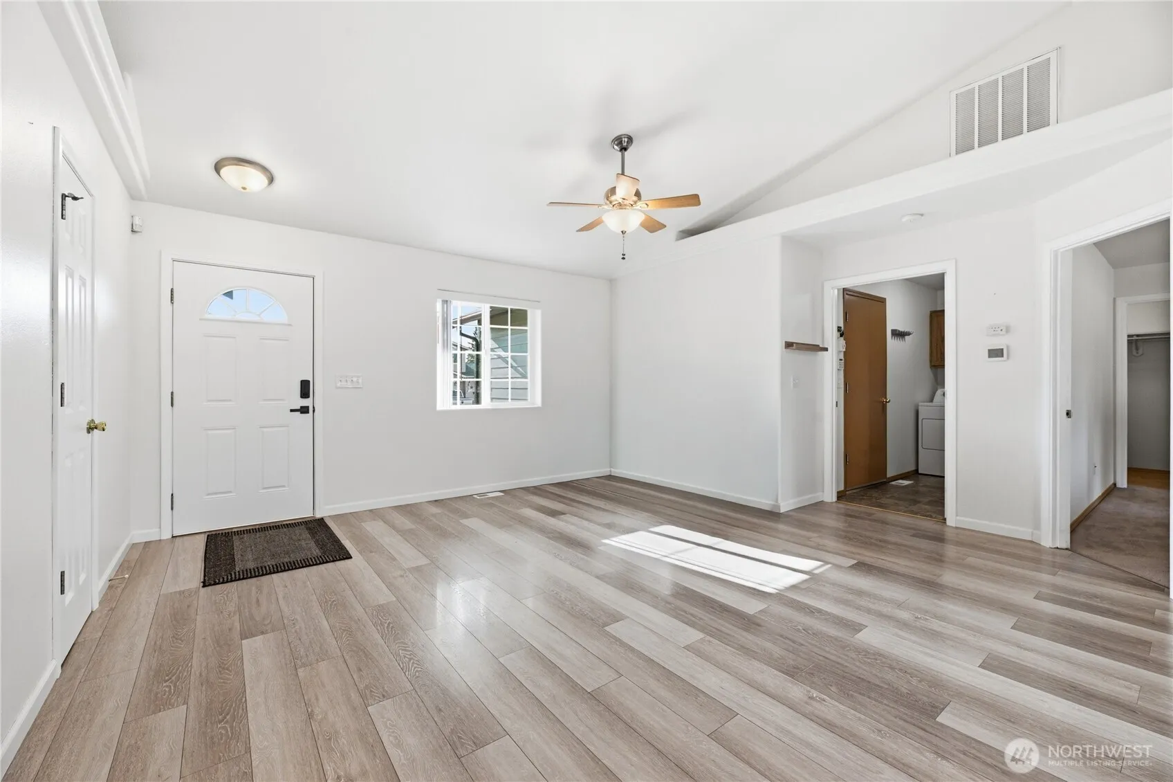 Property photo for 815 Cody Street Se, Rainier photo 2