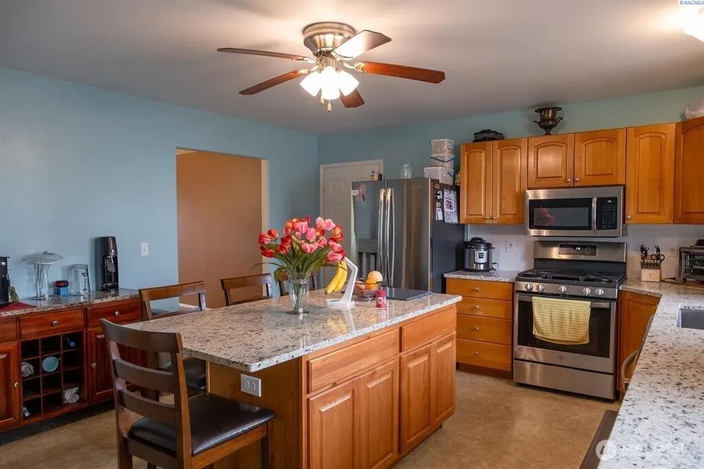 Property photo for 604 Se Mockingbird, College Place photo 4