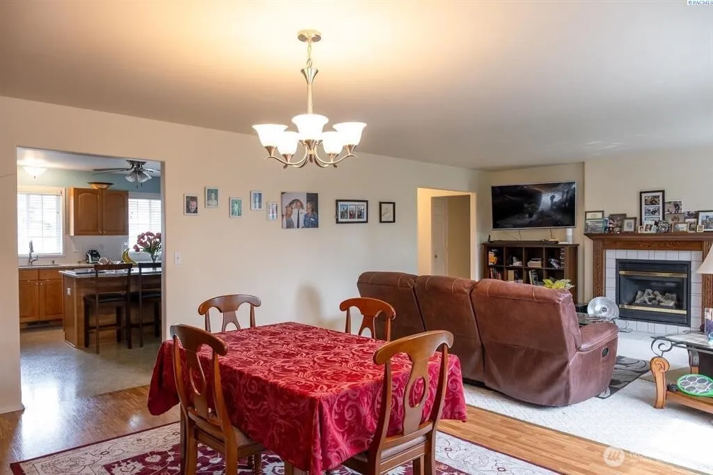 Property photo for 604 Se Mockingbird, College Place photo 3