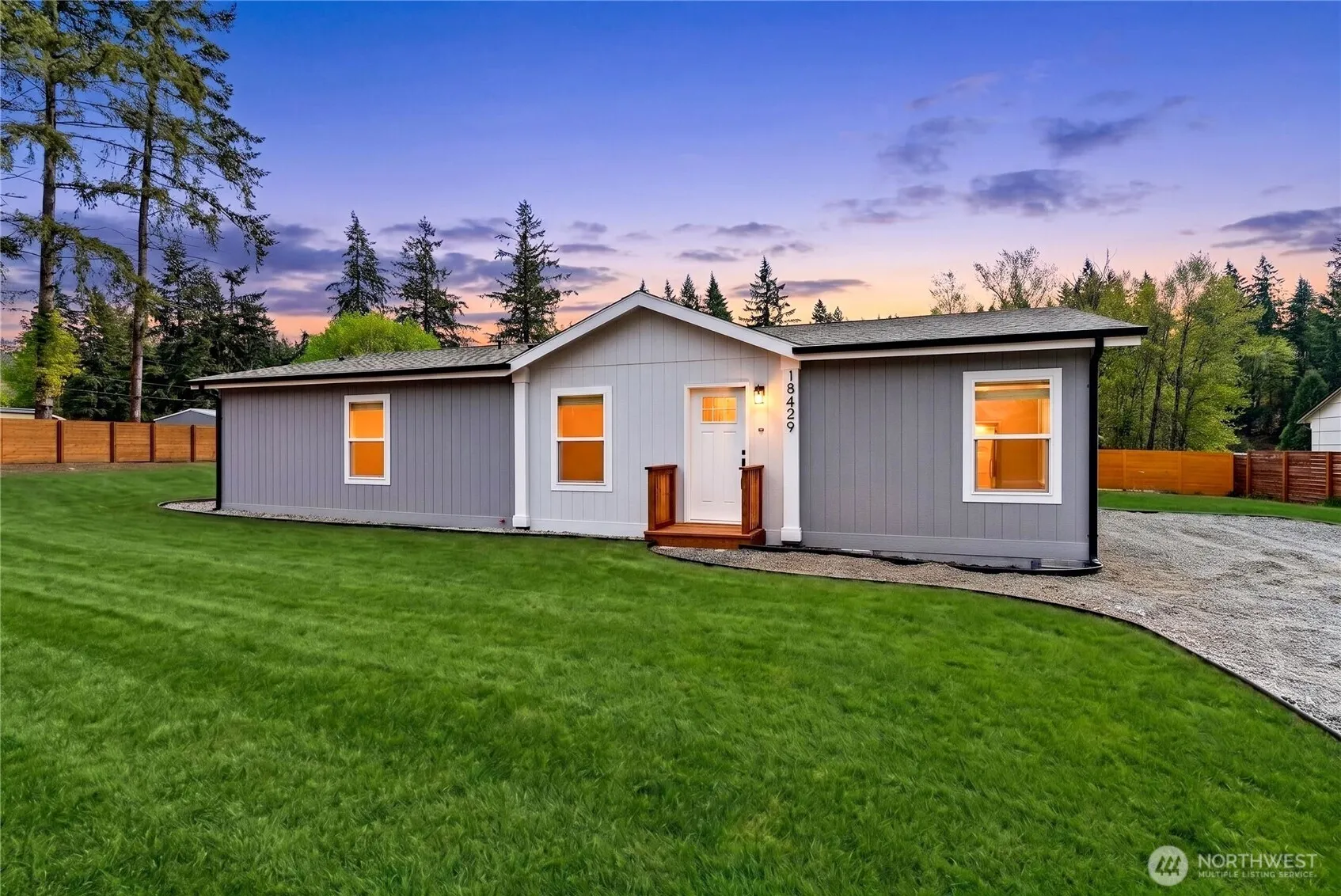 Property photo for 18429 Se Covington Sawyer Road, Kent