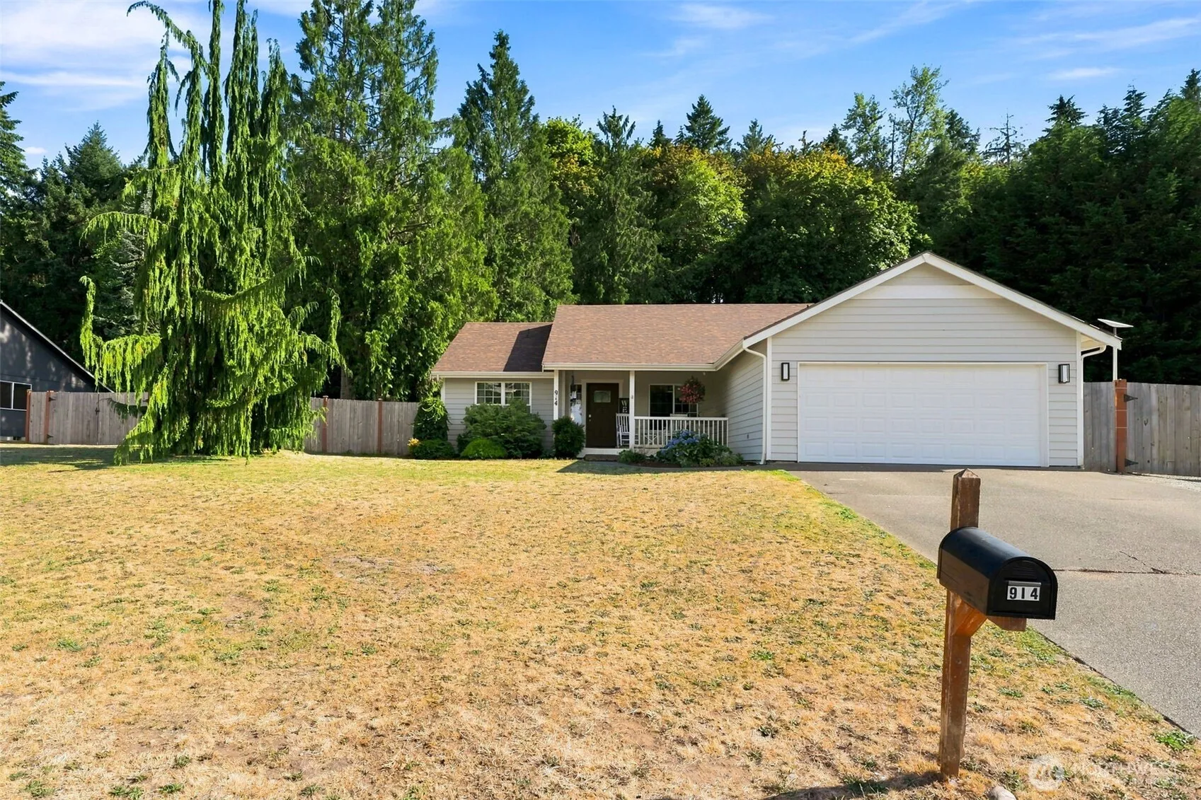 Property photo for 914 288th Street Ct E, Roy