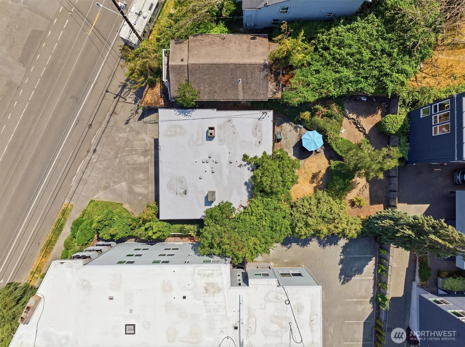 Property photo for 2657 Thorndyke Avenue W, Seattle photo 4