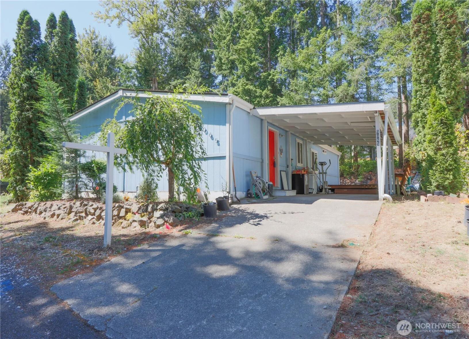 Property photo for 9065 Steele Creek Loop Ne, Bremerton photo 2
