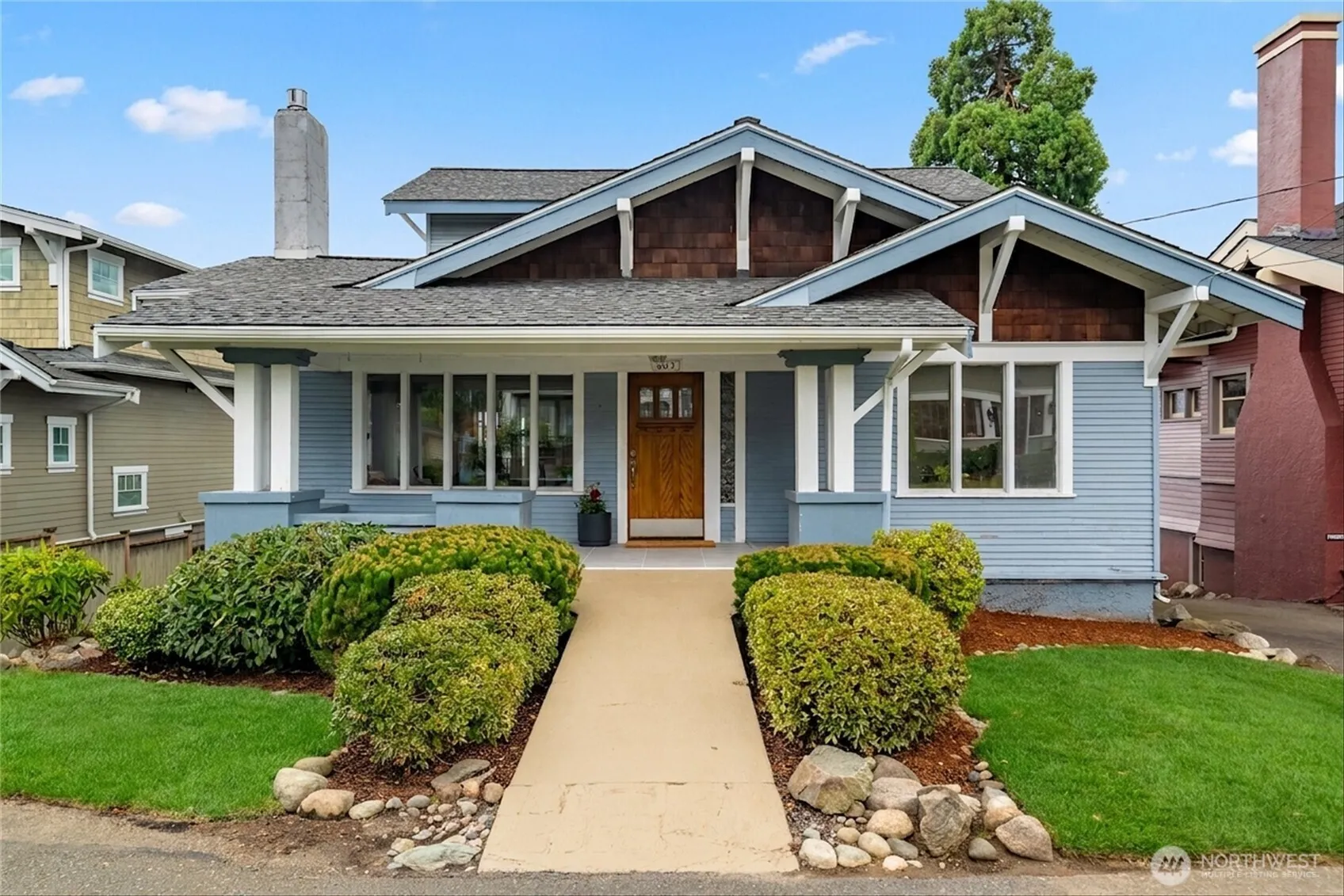 Property photo for 607 Warren Avenue, Everett
