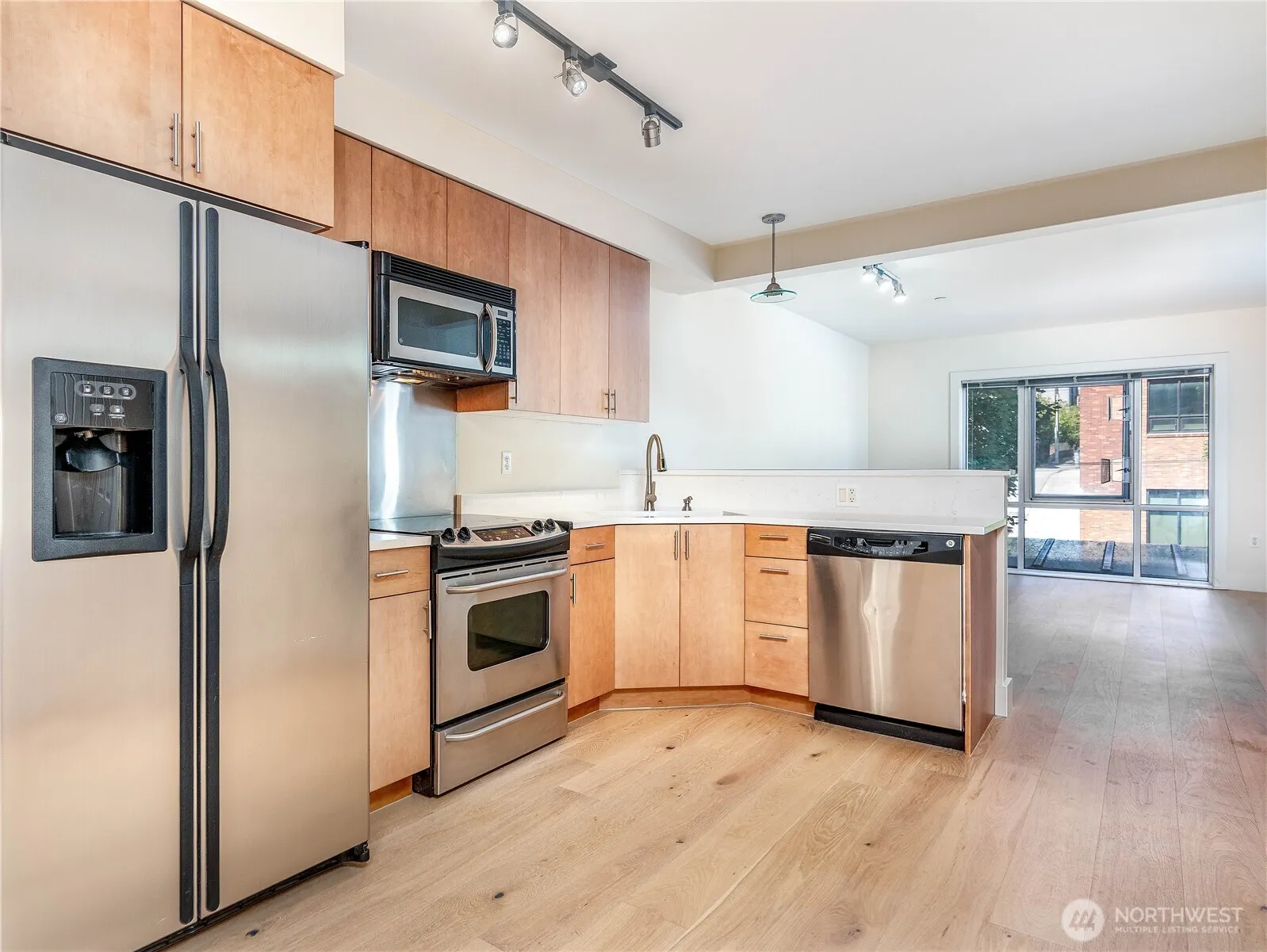 Property photo for 159 Denny Way #208, Seattle photo 3
