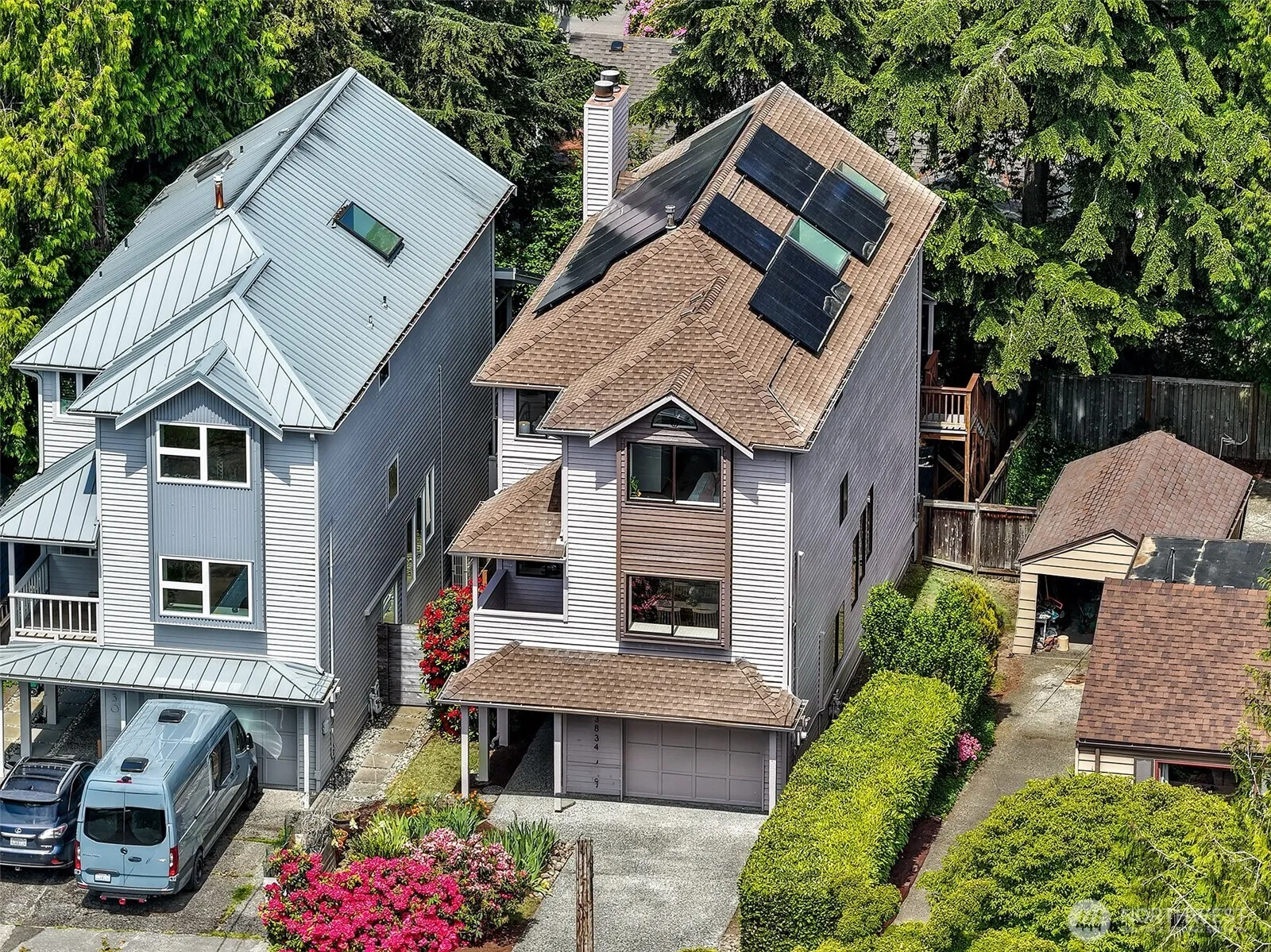 Property photo for 3834 Ne 86th Street, Seattle photo 3