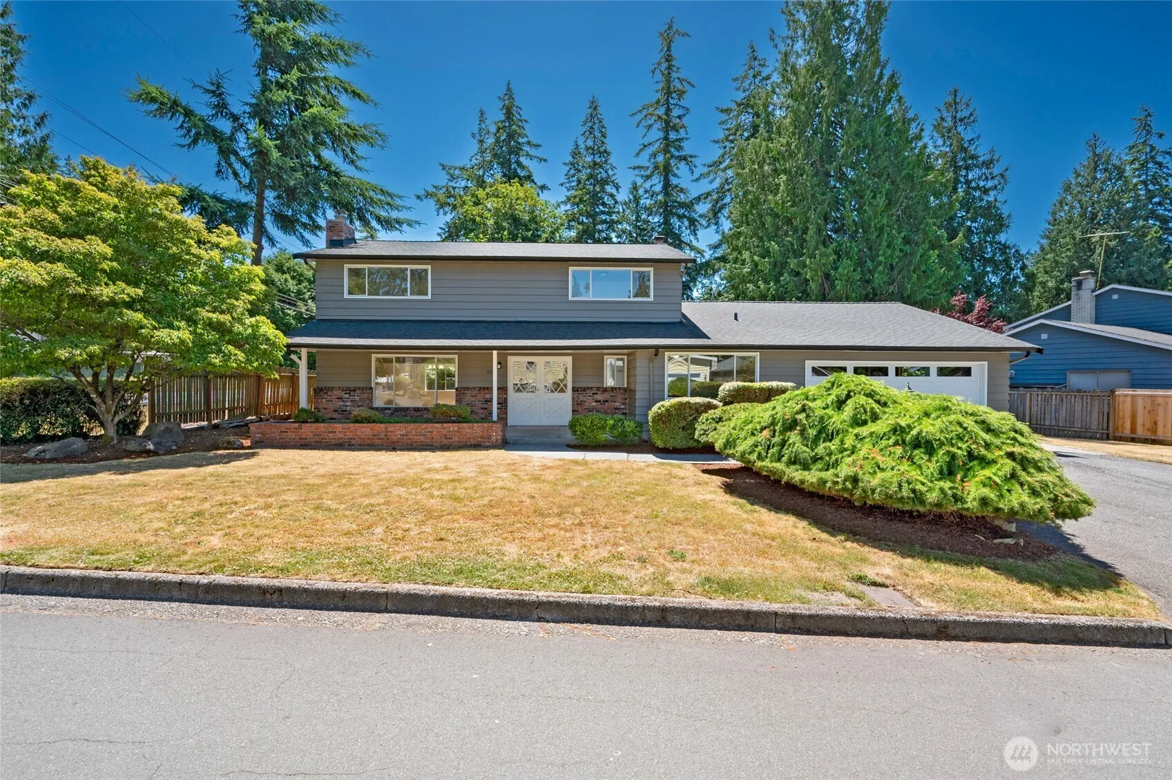 Property photo for 305 Nw 198th Street, Shoreline