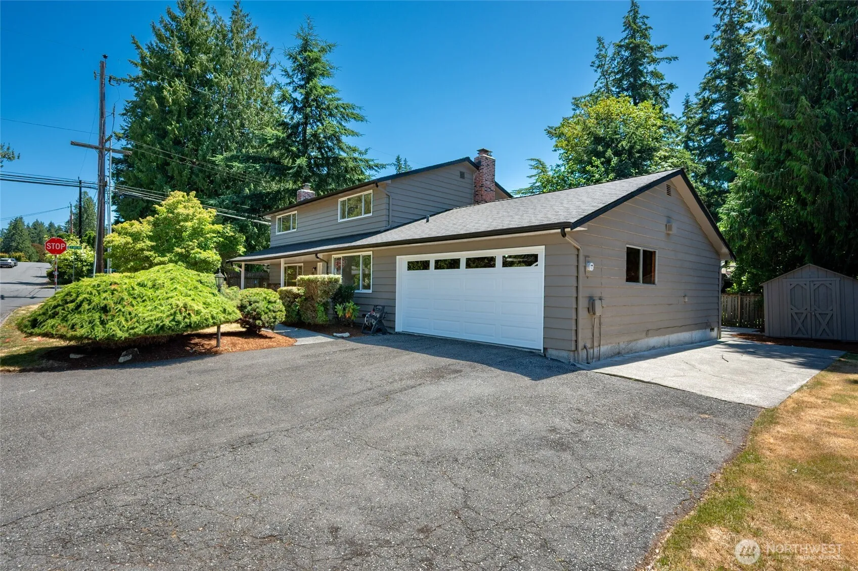 Property photo for 305 Nw 198th Street, Shoreline photo 3