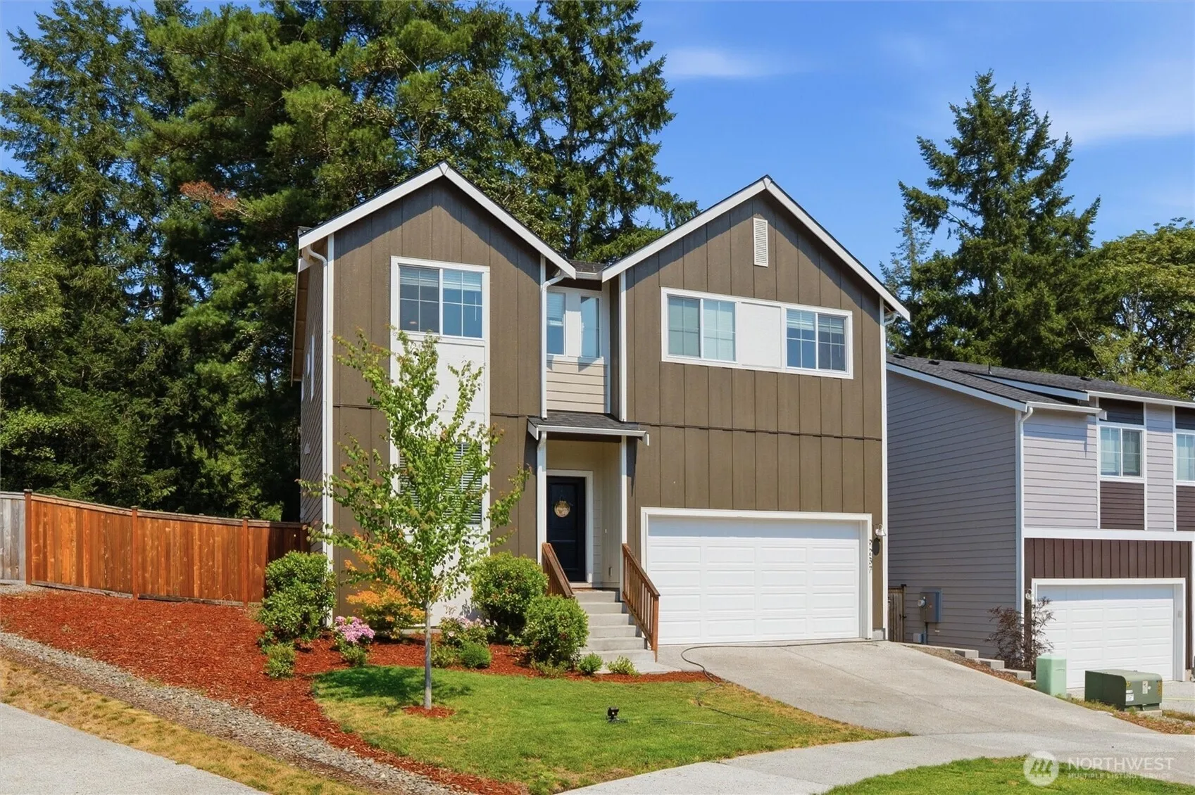 Property photo for 9237 Mint Loop Nw, Bremerton photo 2
