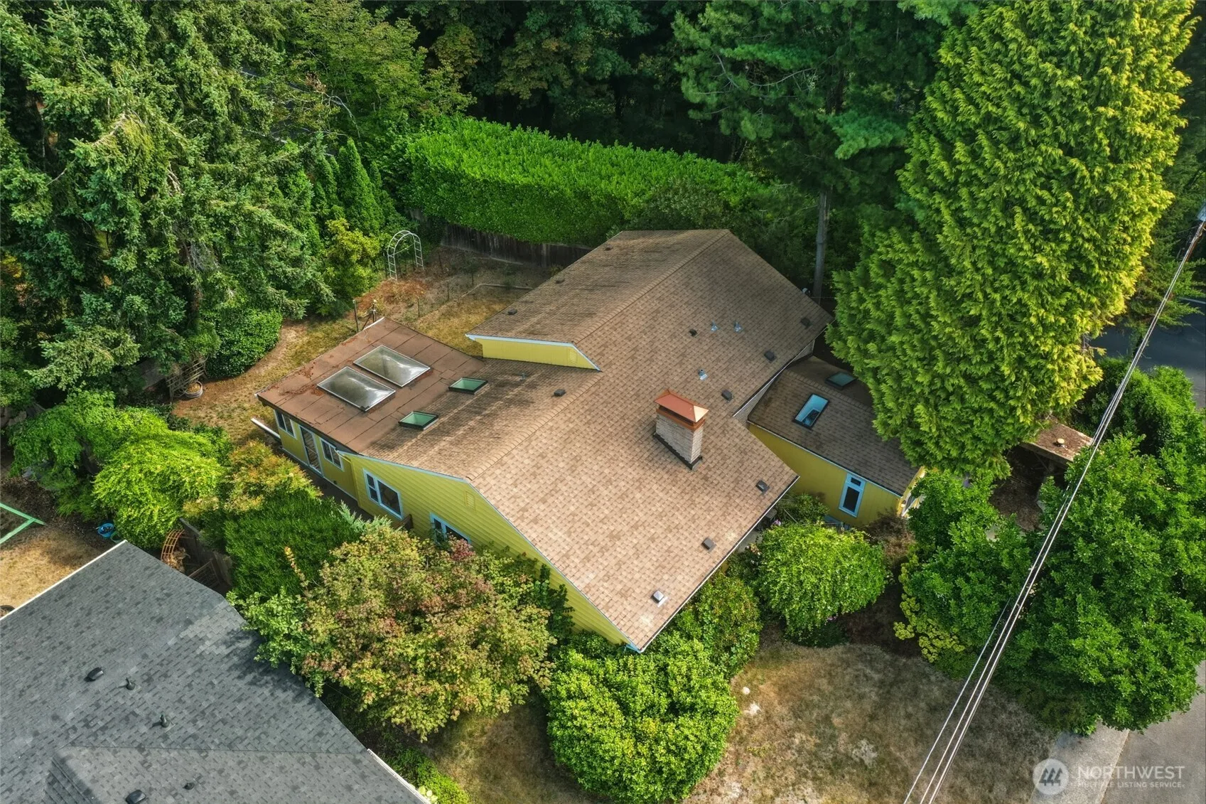 Property photo for 2010 Forest Hill Drive Se, Olympia photo 2