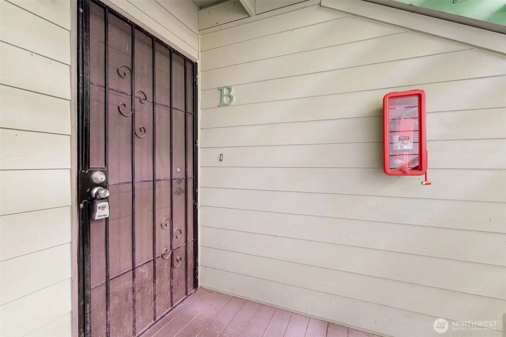 Property photo for 149 S 329th Park #b, Federal Way photo 2