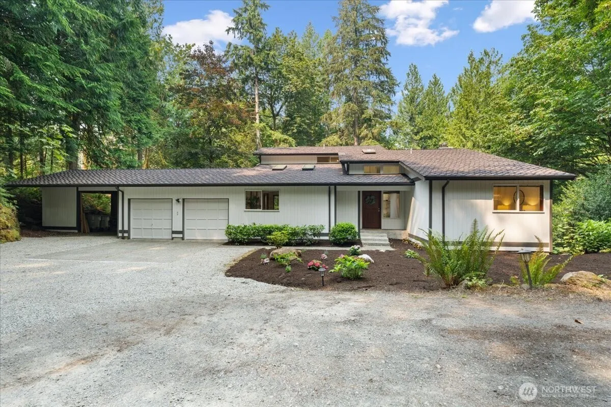 Property photo for 14629 255th Avenue Se, Issaquah
