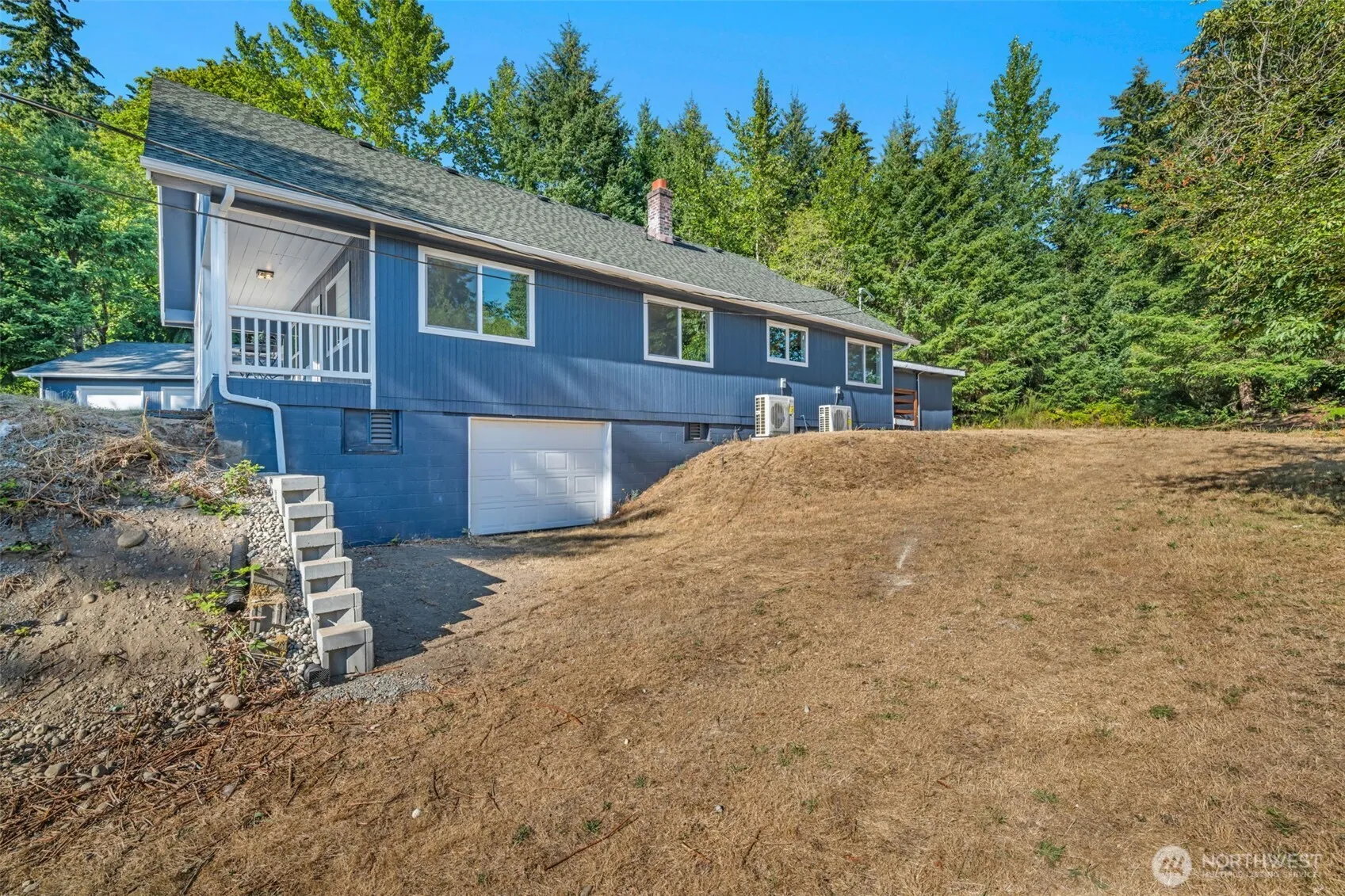 Property photo for 7728 Mesplay Avenue Se, Lacey photo 5