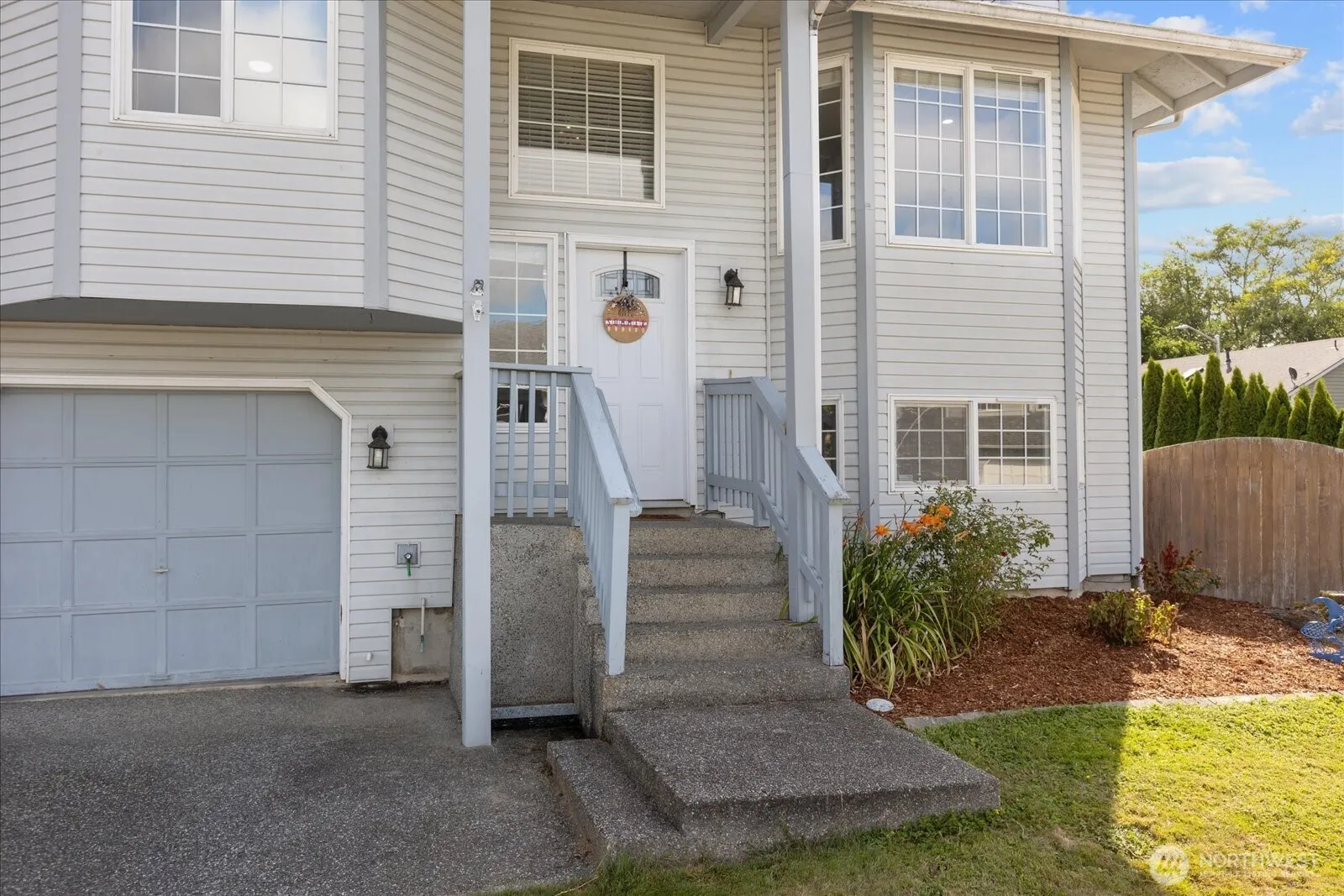 Property photo for 27401 Church Creek Loop Nw, Stanwood photo 5