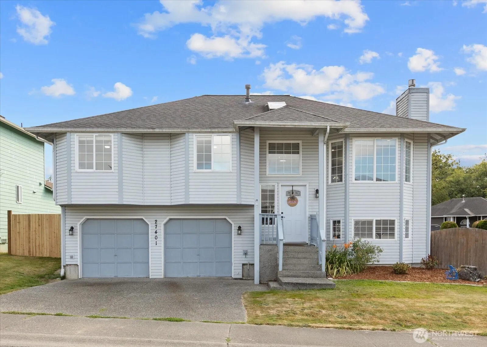 Property photo for 27401 Church Creek Loop Nw, Stanwood