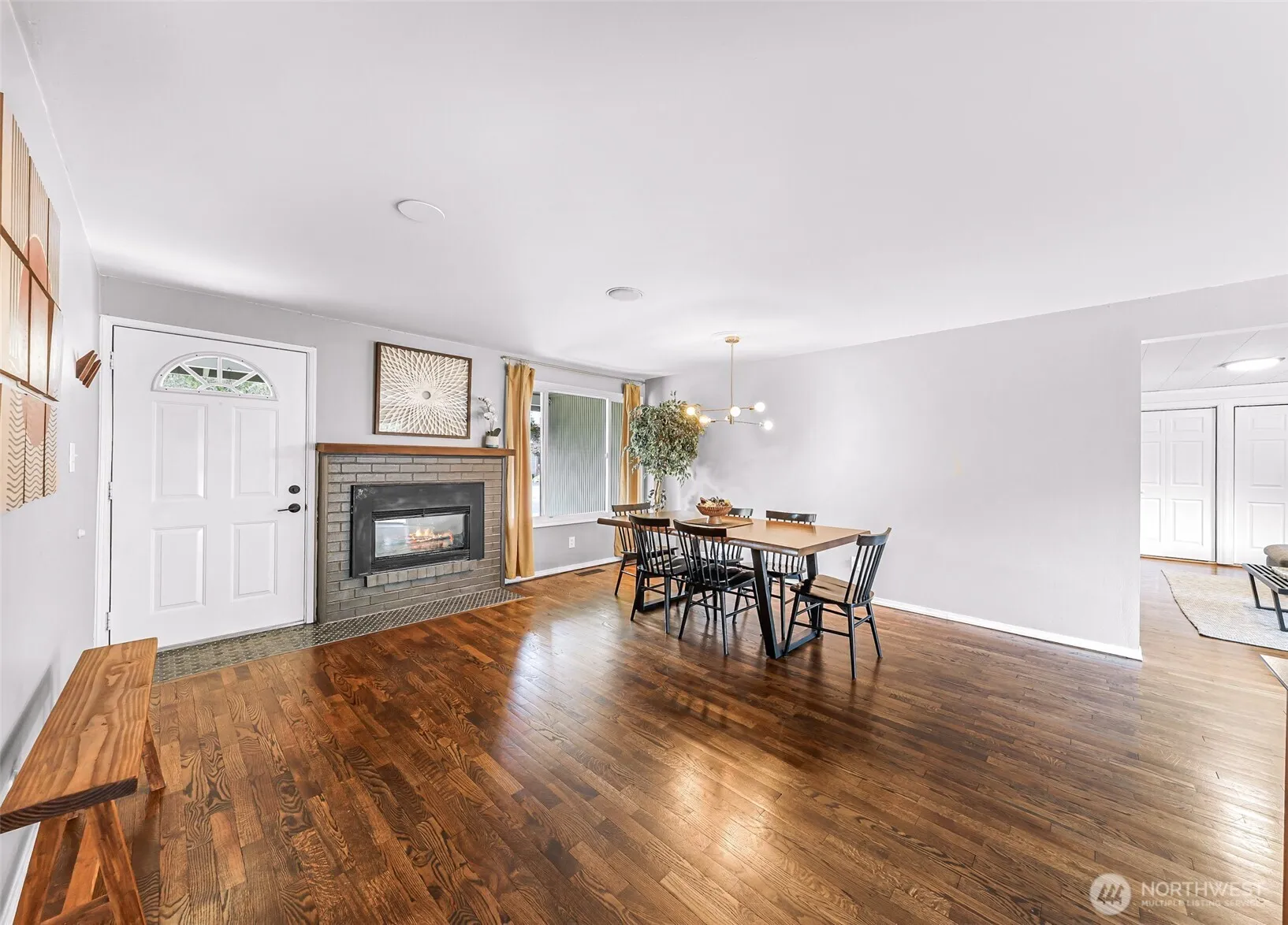 Property photo for 612 S 188th Street, Burien photo 5
