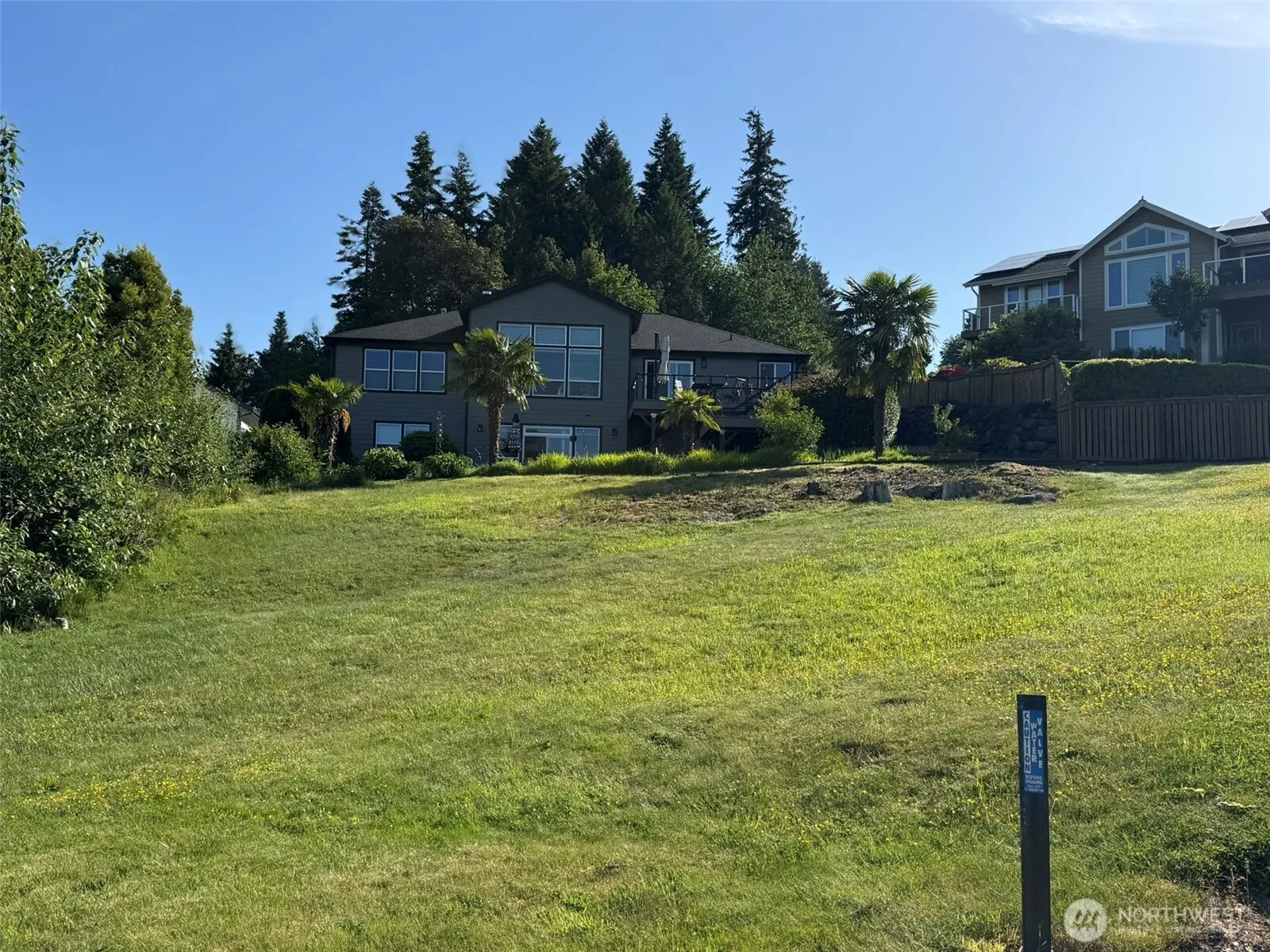 Property photo for 6061 Osprey Circle, Bremerton photo 2