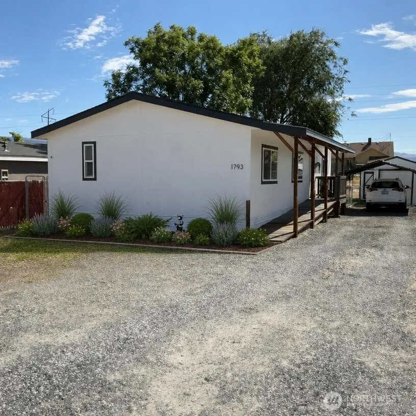 Property photo for 1793 Judkins Street, Wenatchee
