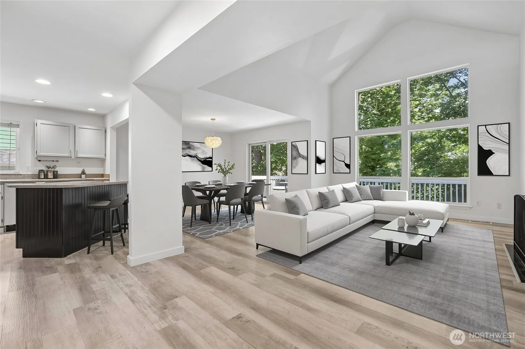 Property photo for 8139 4th Avenue Sw, Seattle photo 4
