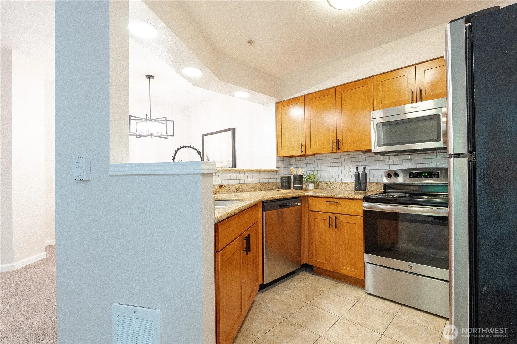 Property photo for 15300 112th Avenue Ne #b108, Bothell photo 5